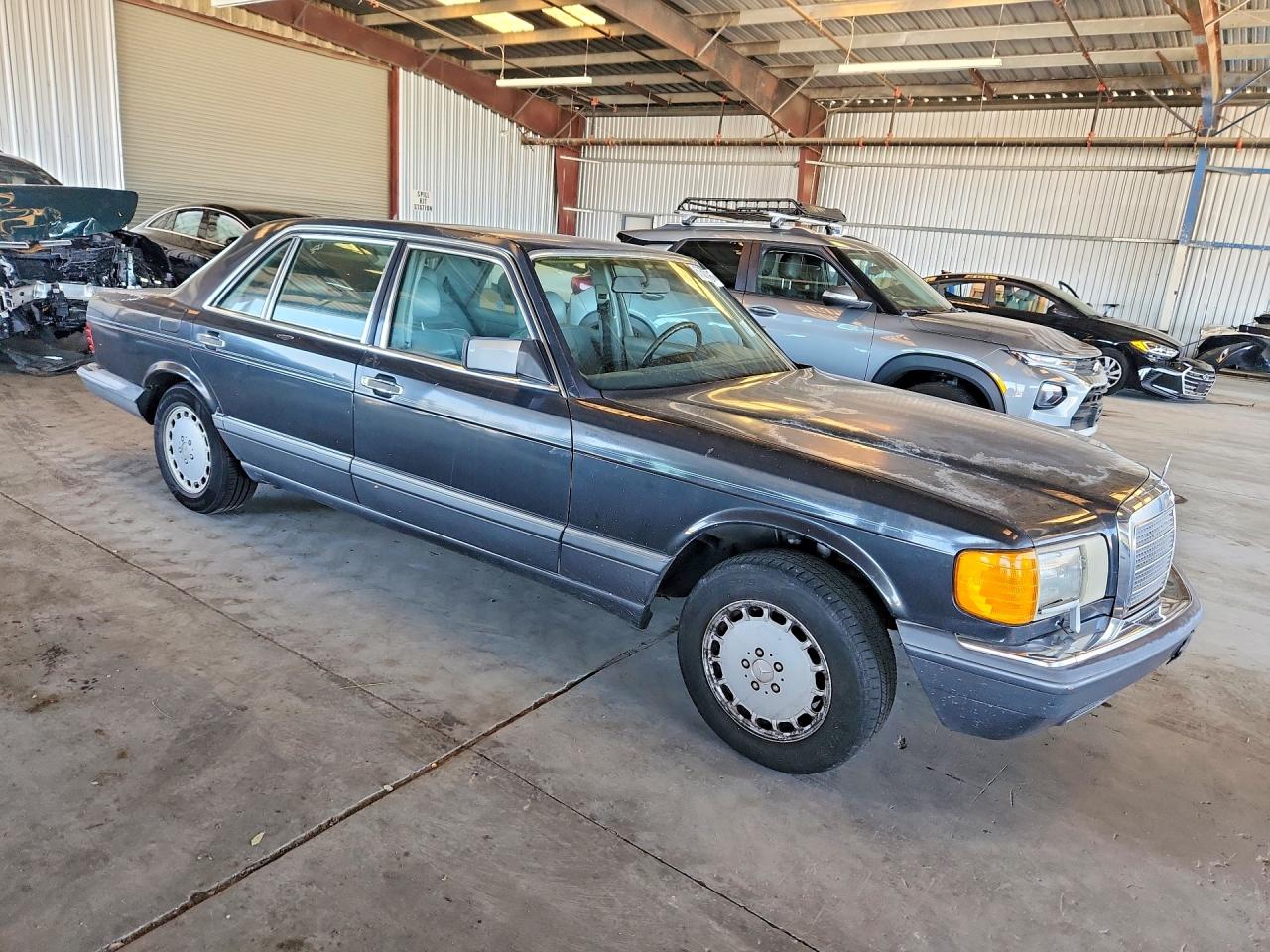 1989 Mercedes-benz 420 Sel Charcoal vin: WDBCA35E2KA481770