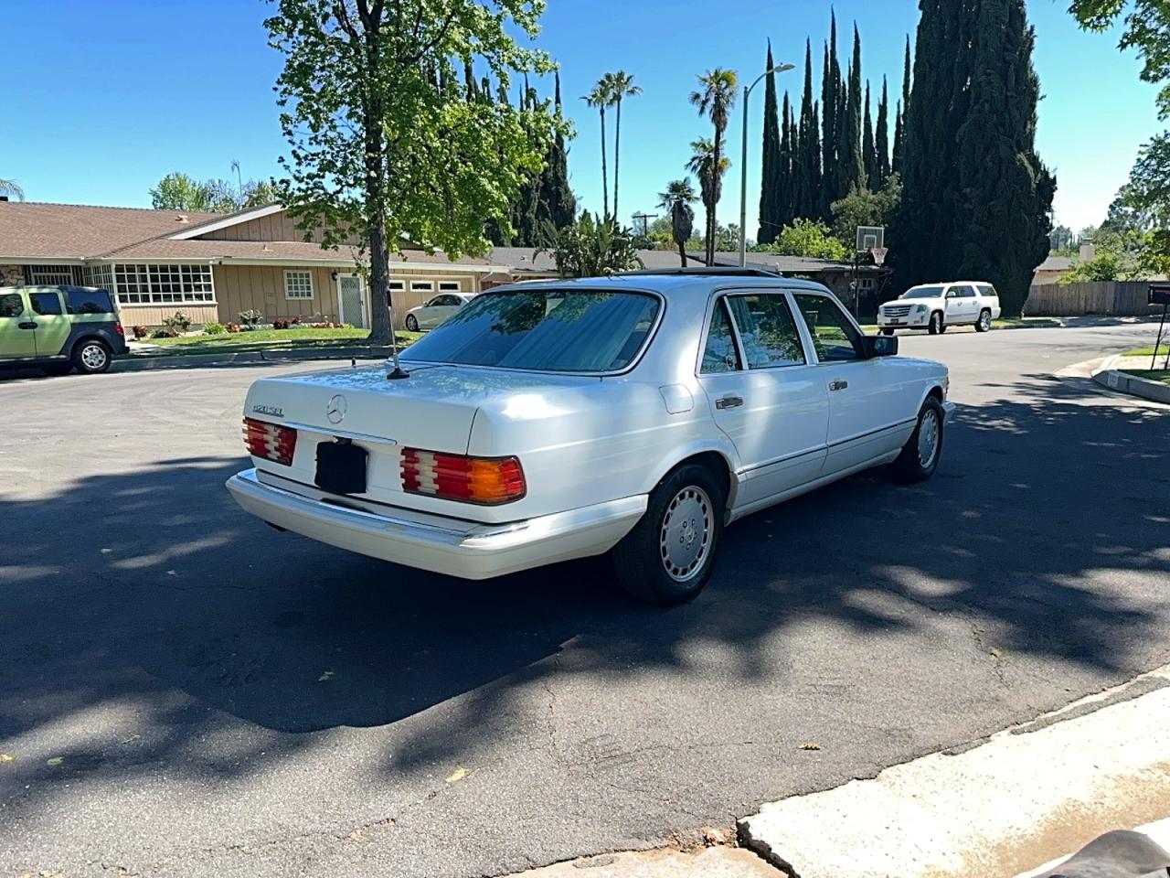 1991 Mercedes-benz 420 Sel White vin: WDBCA35E3MA596879