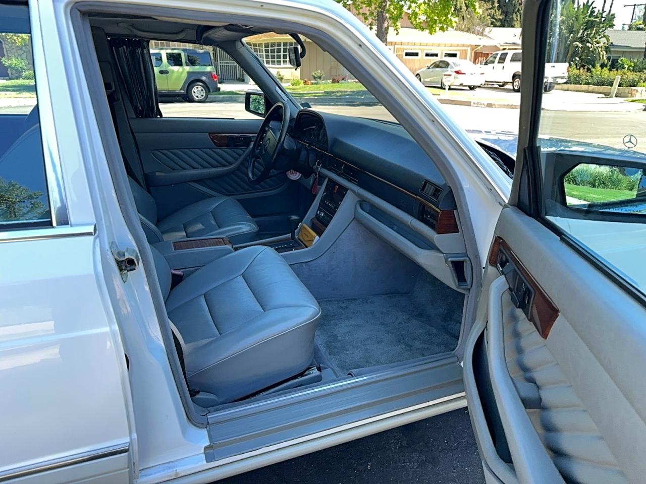 1991 Mercedes-benz 420 Sel White vin: WDBCA35E3MA596879