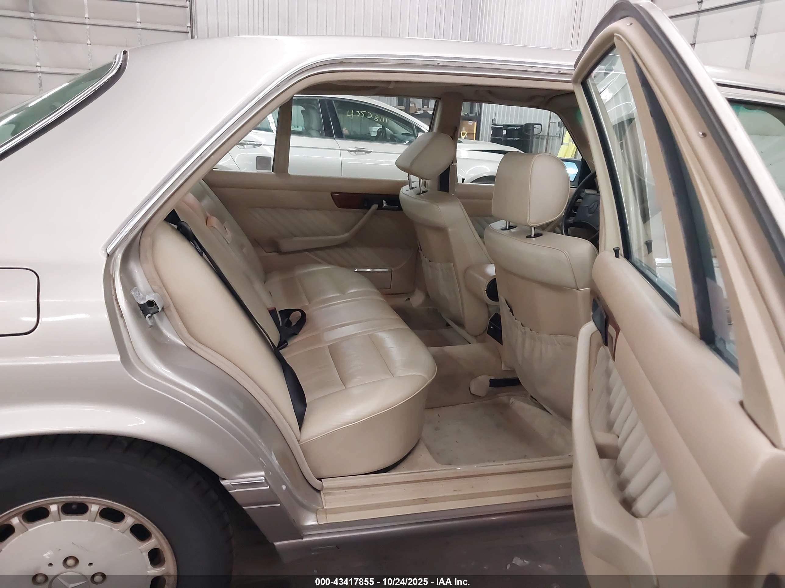 1991 Mercedes-benz 420 Sel Beige vin: WDBCA35E3MA601496