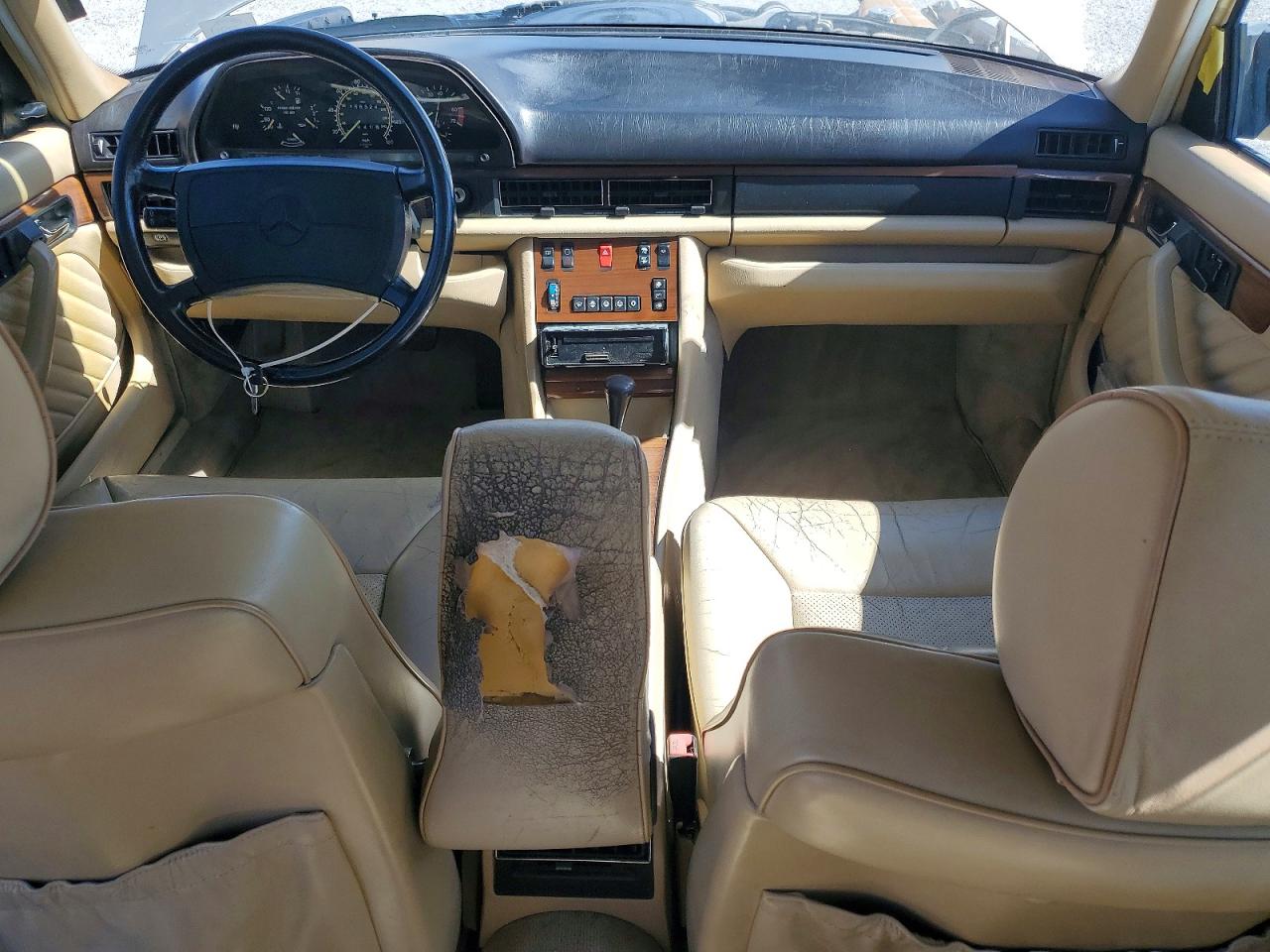 1989 Mercedes-benz 420 Sel Серебряный vin: WDBCA35E4KA452075