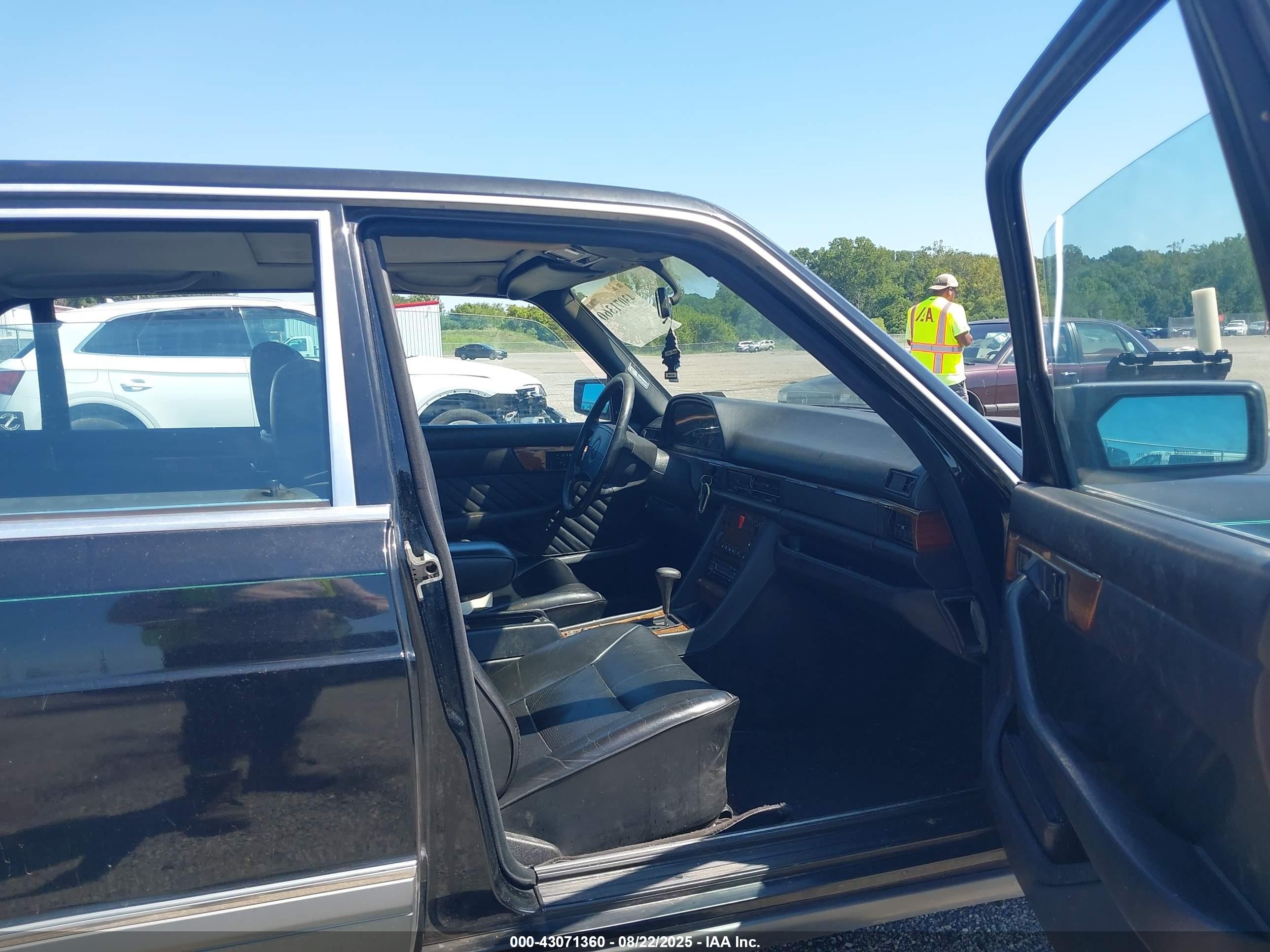 1991 Mercedes-benz 420 Sel Черный vin: WDBCA35E6MA591188
