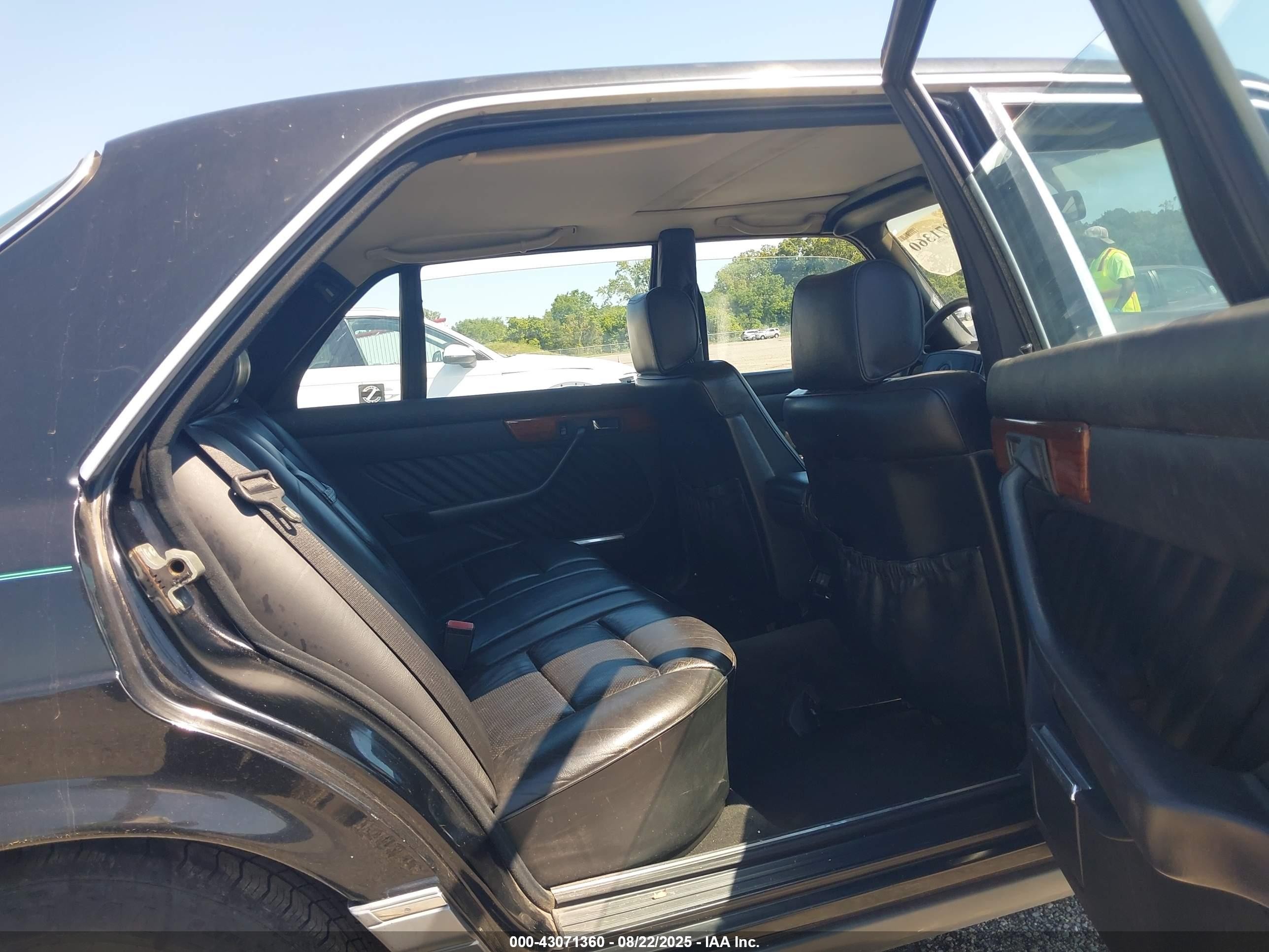 1991 Mercedes-benz 420 Sel Черный vin: WDBCA35E6MA591188