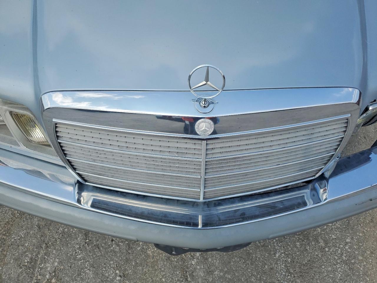 1984 Mercedes-benz 500 Sel Blue vin: WDBCA37A2EA033687