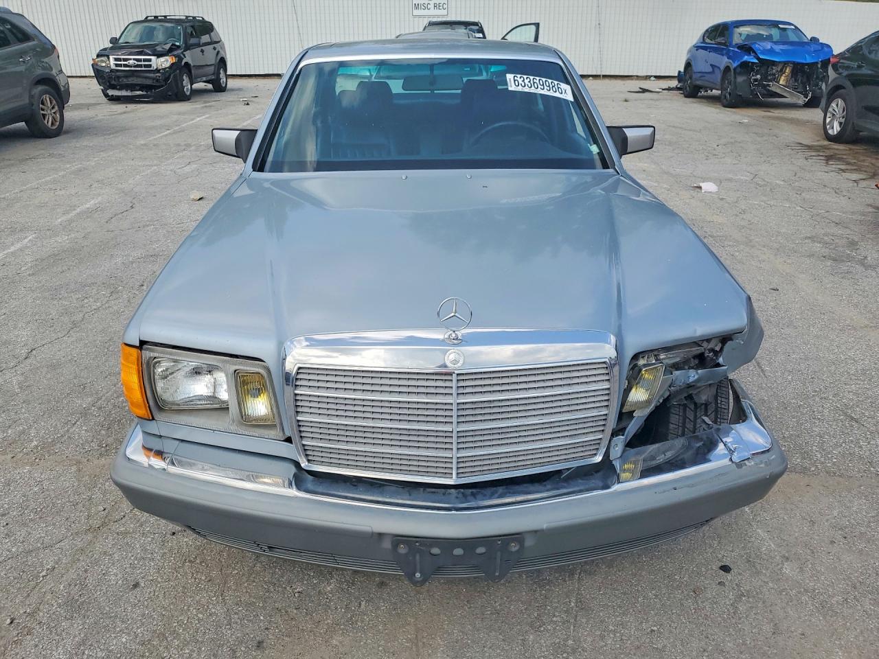 1984 Mercedes-benz 500 Sel Blue vin: WDBCA37A2EA033687