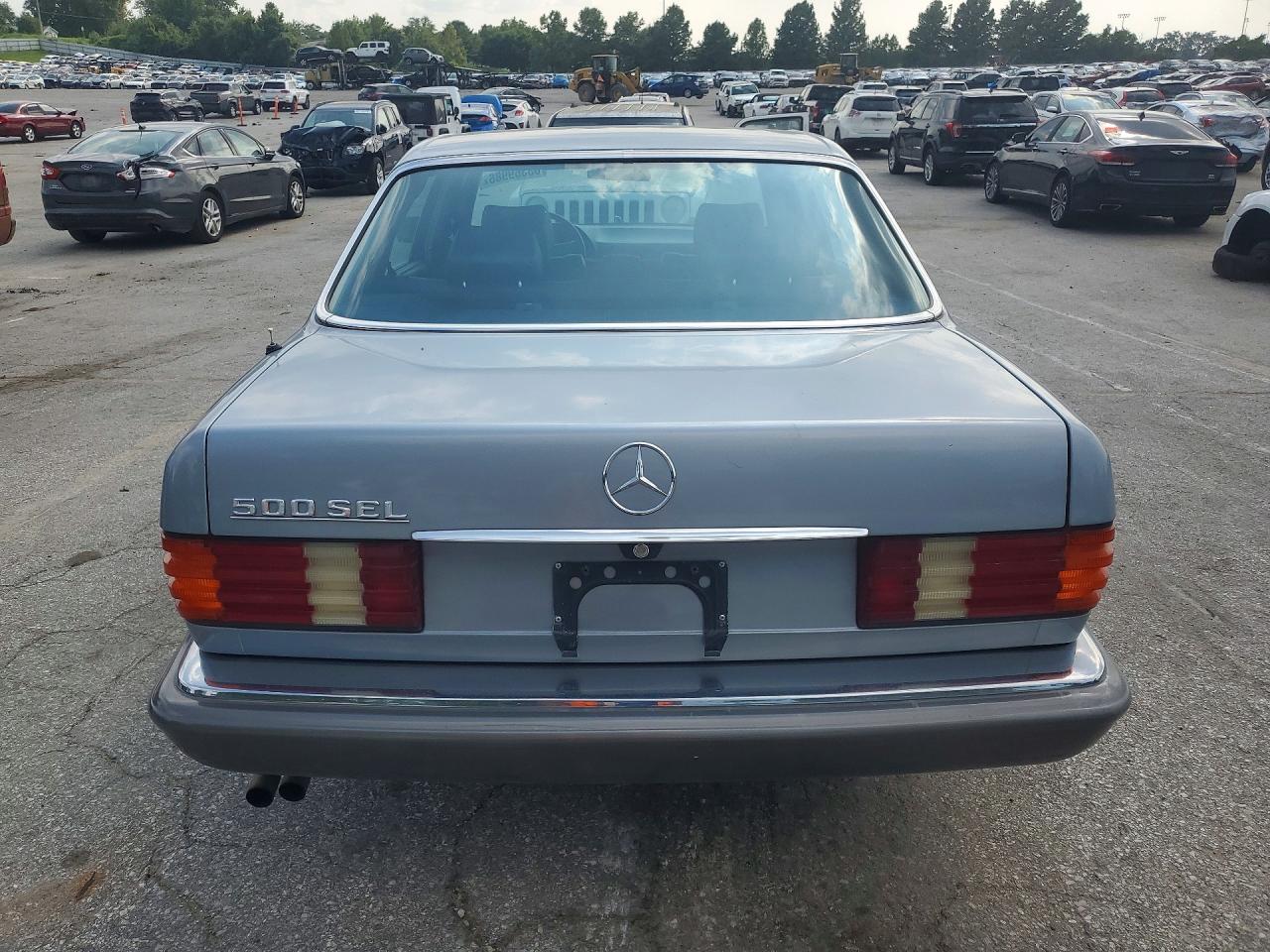 1984 Mercedes-benz 500 Sel Blue vin: WDBCA37A2EA033687