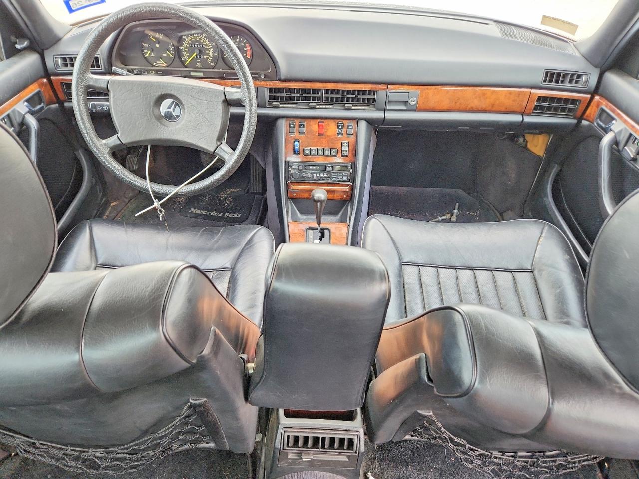 1984 Mercedes-benz 500 Sel Silver vin: WDBCA37A7EA051635