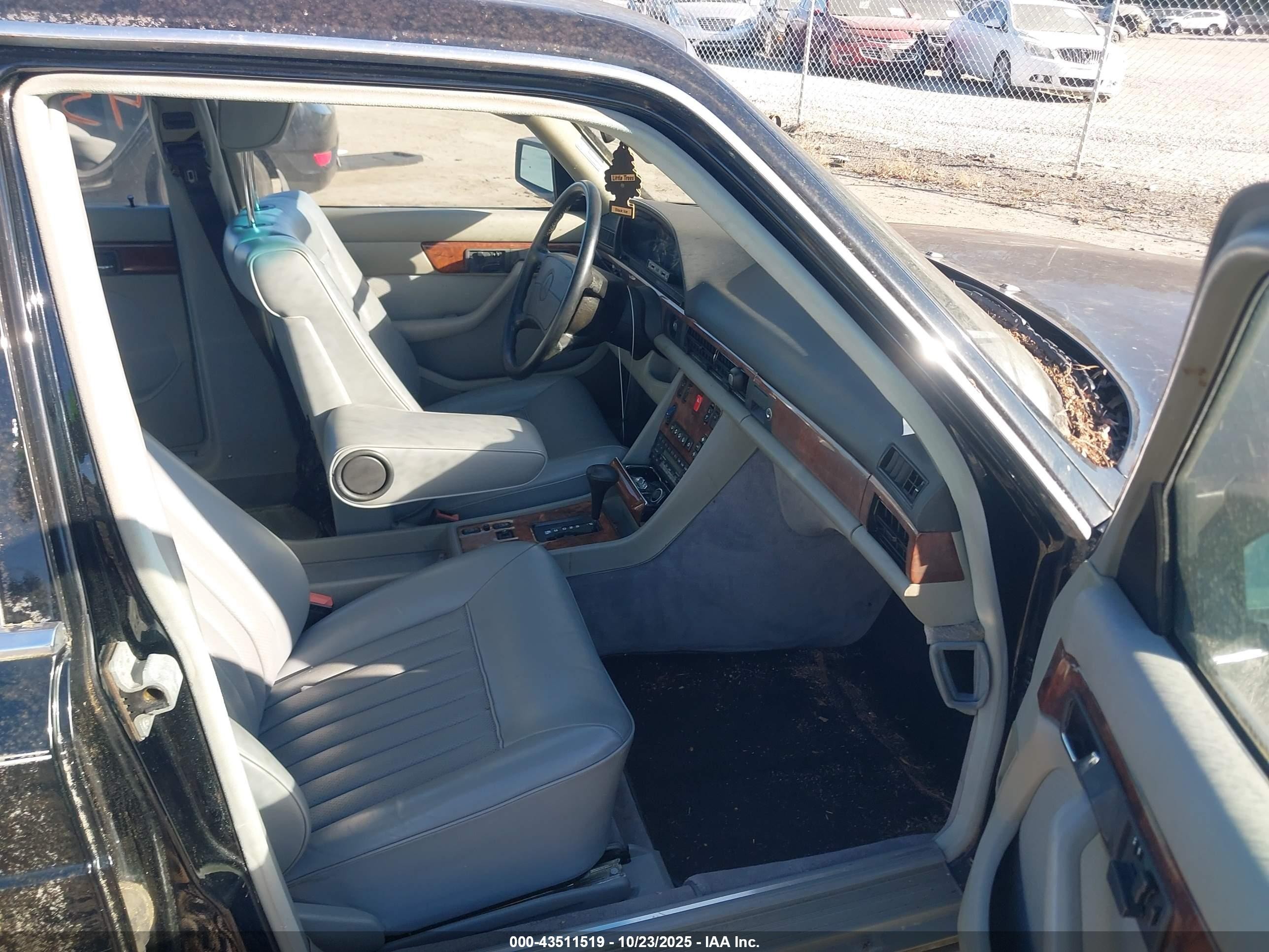 1988 Mercedes-benz 560 Sel Black vin: WDBCA39D0JA385295
