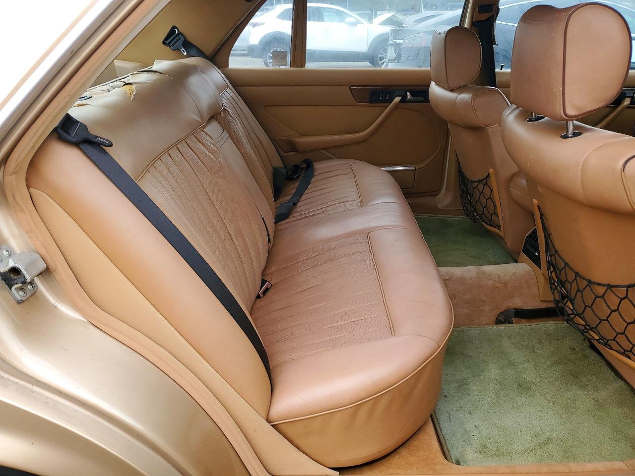 1986 Mercedes-benz 560 Sel Gold vin: WDBCA39D2GA249775