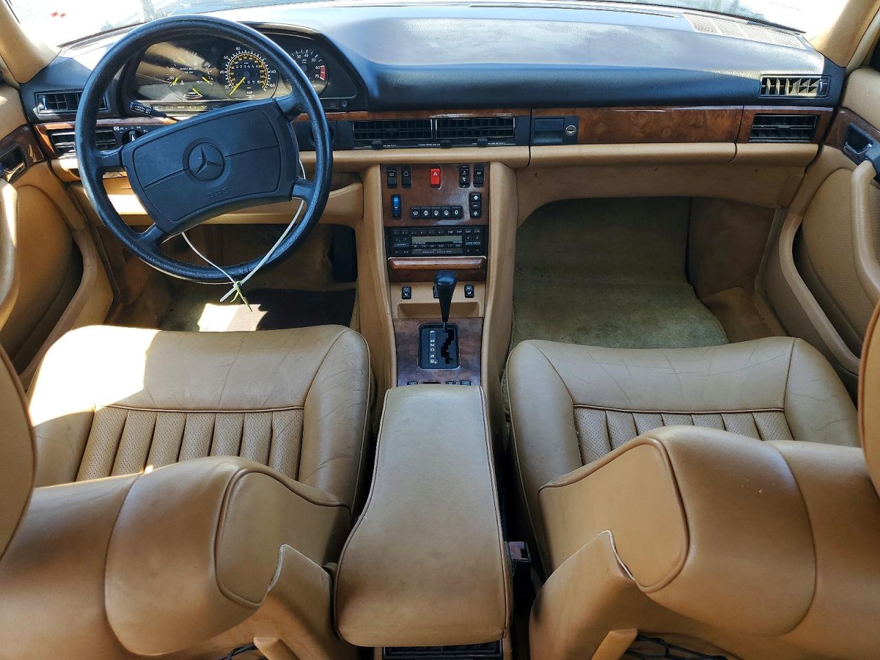 1988 Mercedes-benz 560 Sel Beige vin: WDBCA39D2JA394998