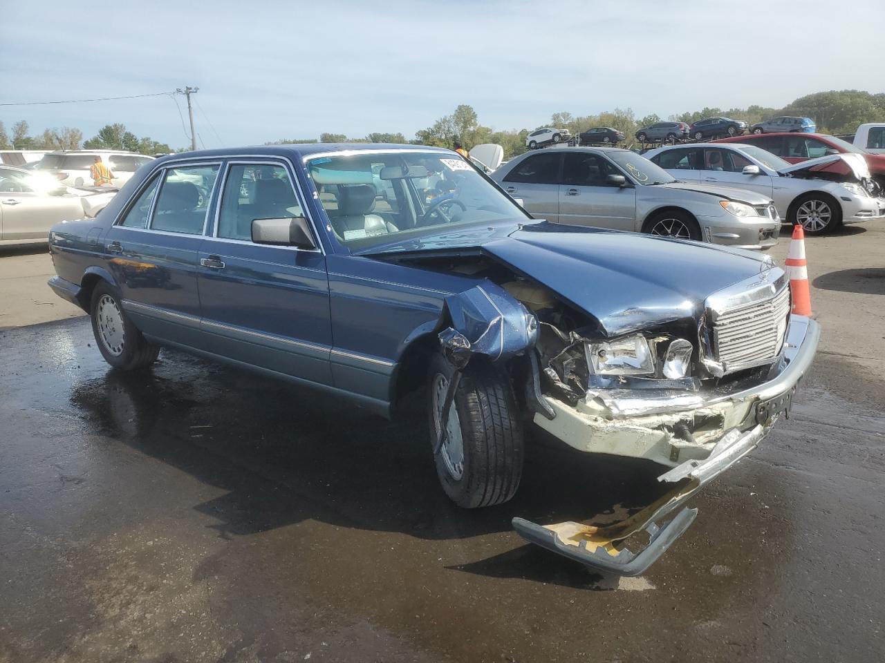 1986 Mercedes-benz 560 Sel Blue vin: WDBCA39D3GA260767