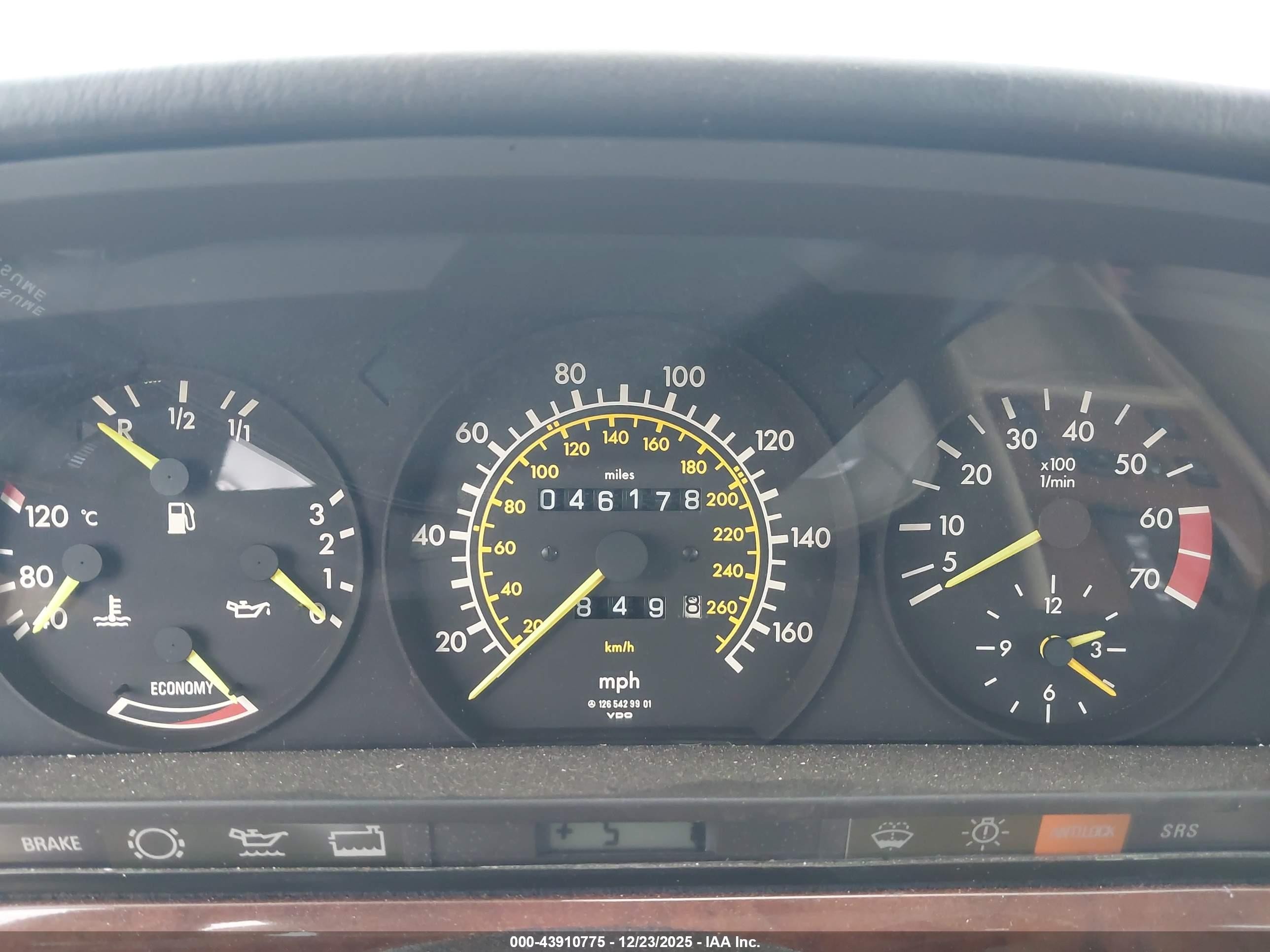 1986 Mercedes-benz 560 Sel Beige vin: WDBCA39D4GA228524