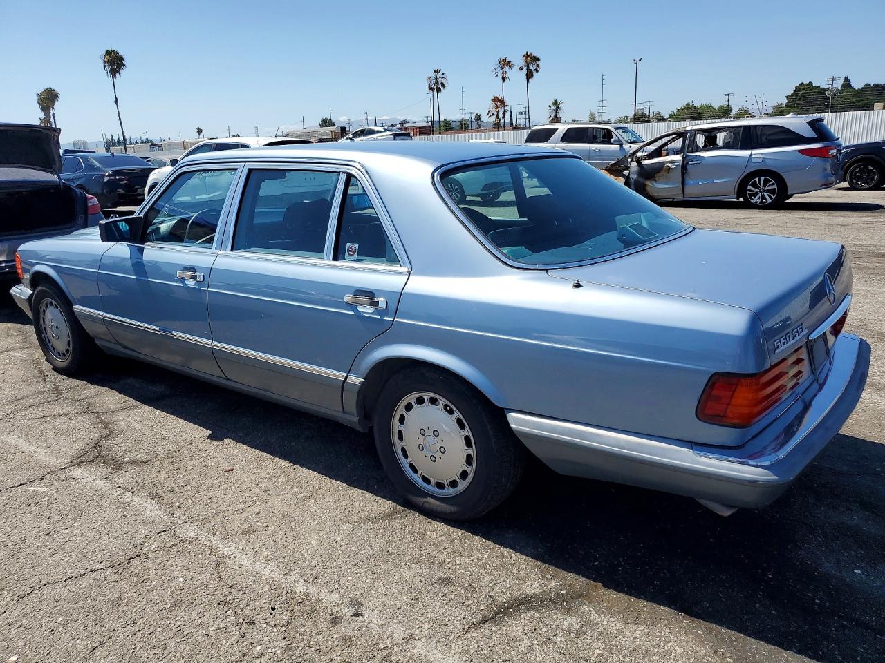 1988 Mercedes-benz 560 Sel Синий vin: WDBCA39D4JA394579