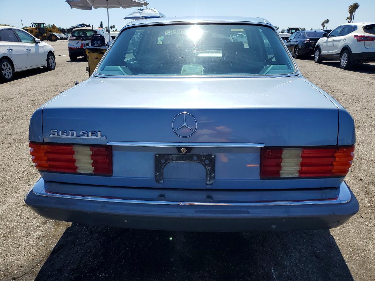 1988 Mercedes-benz 560 Sel Синий vin: WDBCA39D4JA394579