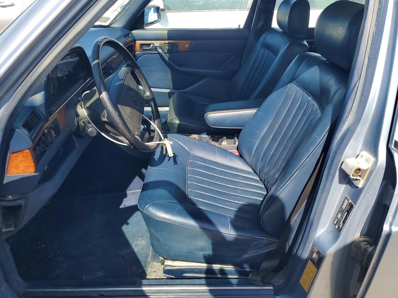 1988 Mercedes-benz 560 Sel Синий vin: WDBCA39D4JA394579