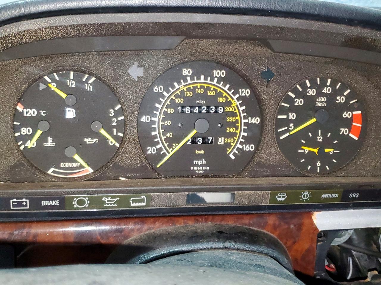 1986 Mercedes Benz 560 Sel Black vin: WDBCA39D6GA208789