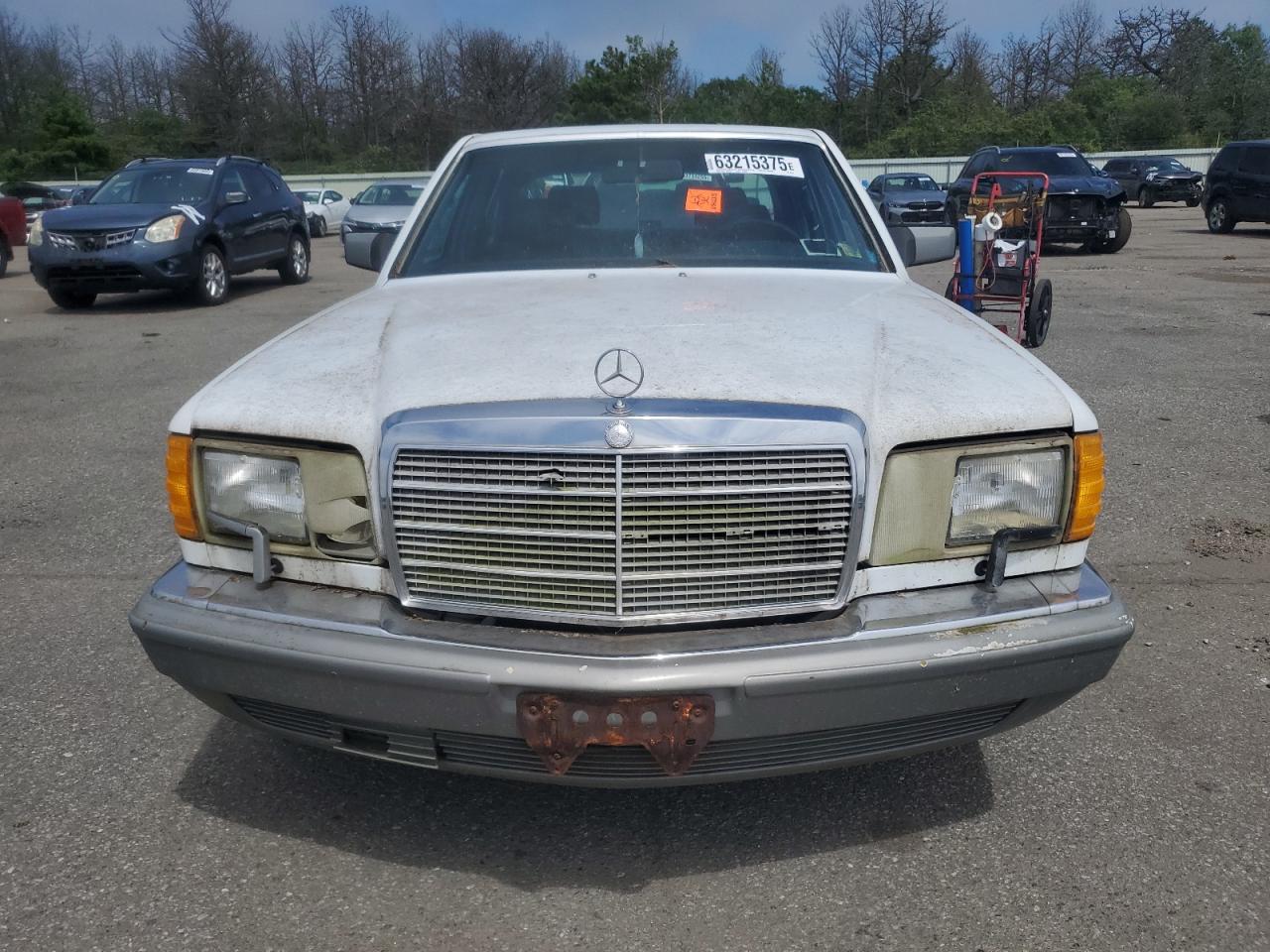 1986 Mercedes-benz 560 Sel White vin: WDBCA39D6GA262237