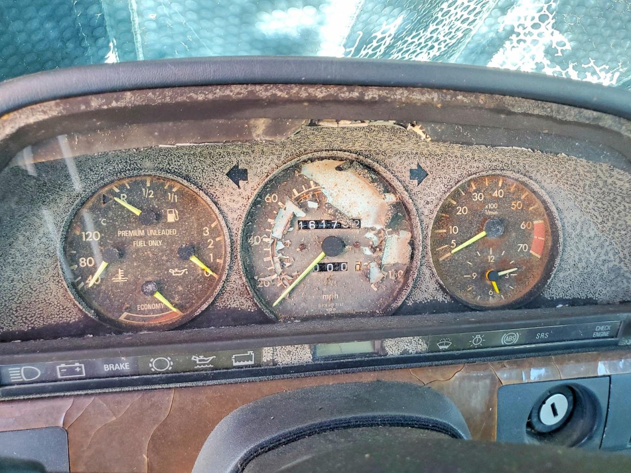1988 Mercedes-benz 560 Sel Серебряный vin: WDBCA39D6JA372700
