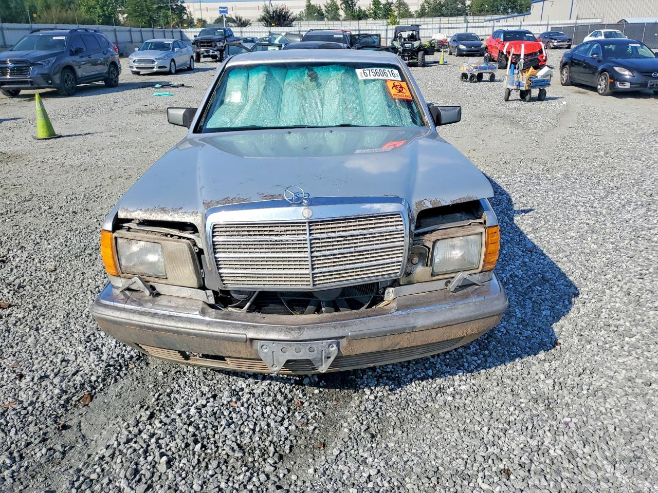 1988 Mercedes-benz 560 Sel Серебряный vin: WDBCA39D6JA372700