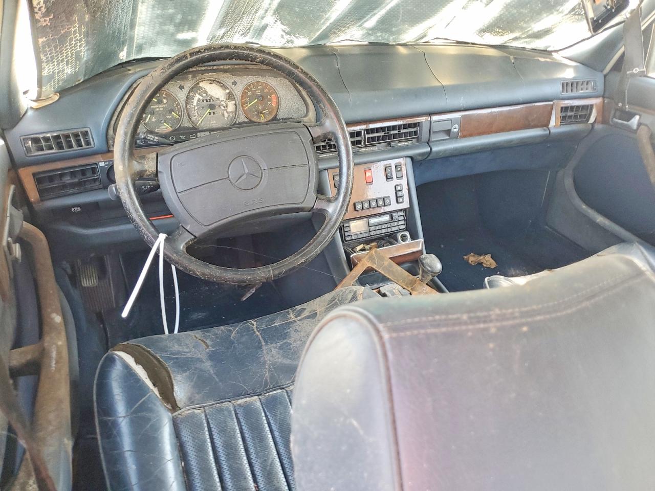 1988 Mercedes-benz 560 Sel Серебряный vin: WDBCA39D6JA372700