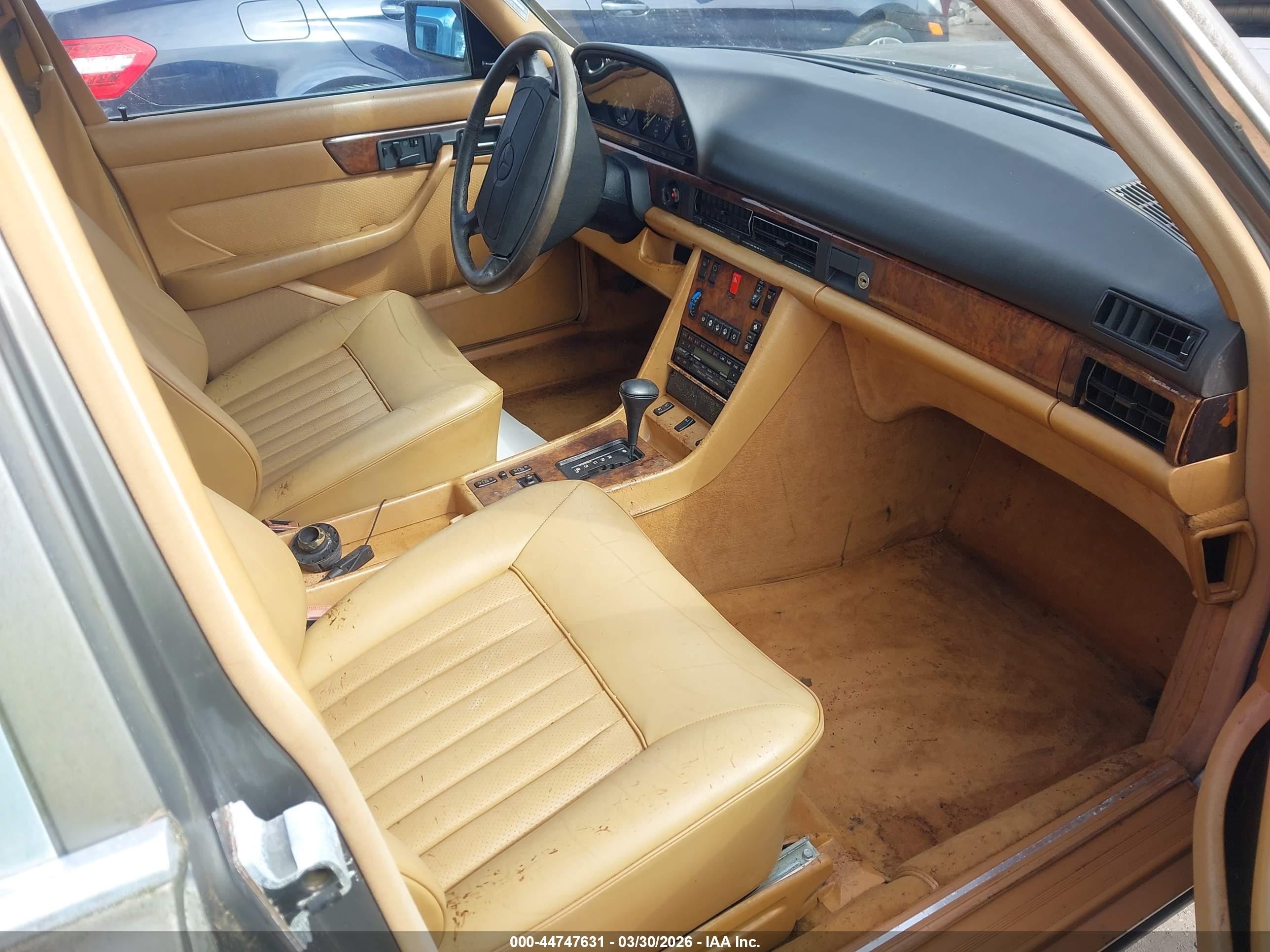 1988 Mercedes-benz 560 Sel Silver vin: WDBCA39D7JA390204
