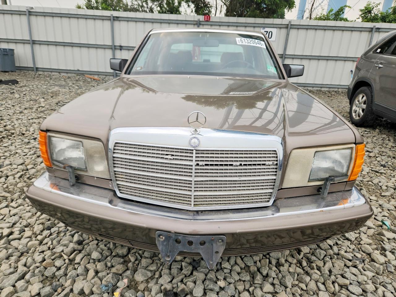 1987 Mercedes-benz 560 Sel Brown vin: WDBCA39D8HA347176