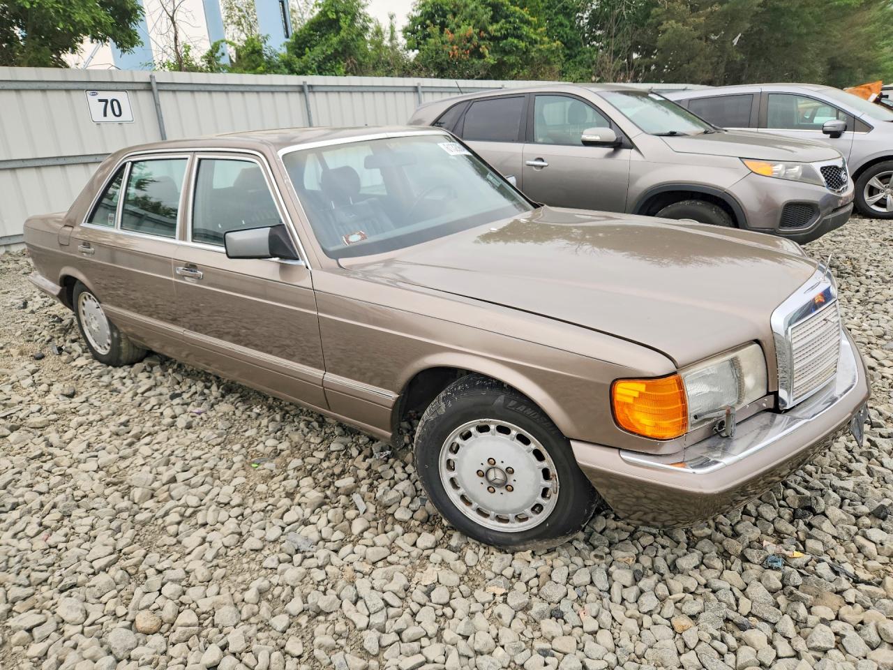 1987 Mercedes-benz 560 Sel Brown vin: WDBCA39D8HA347176