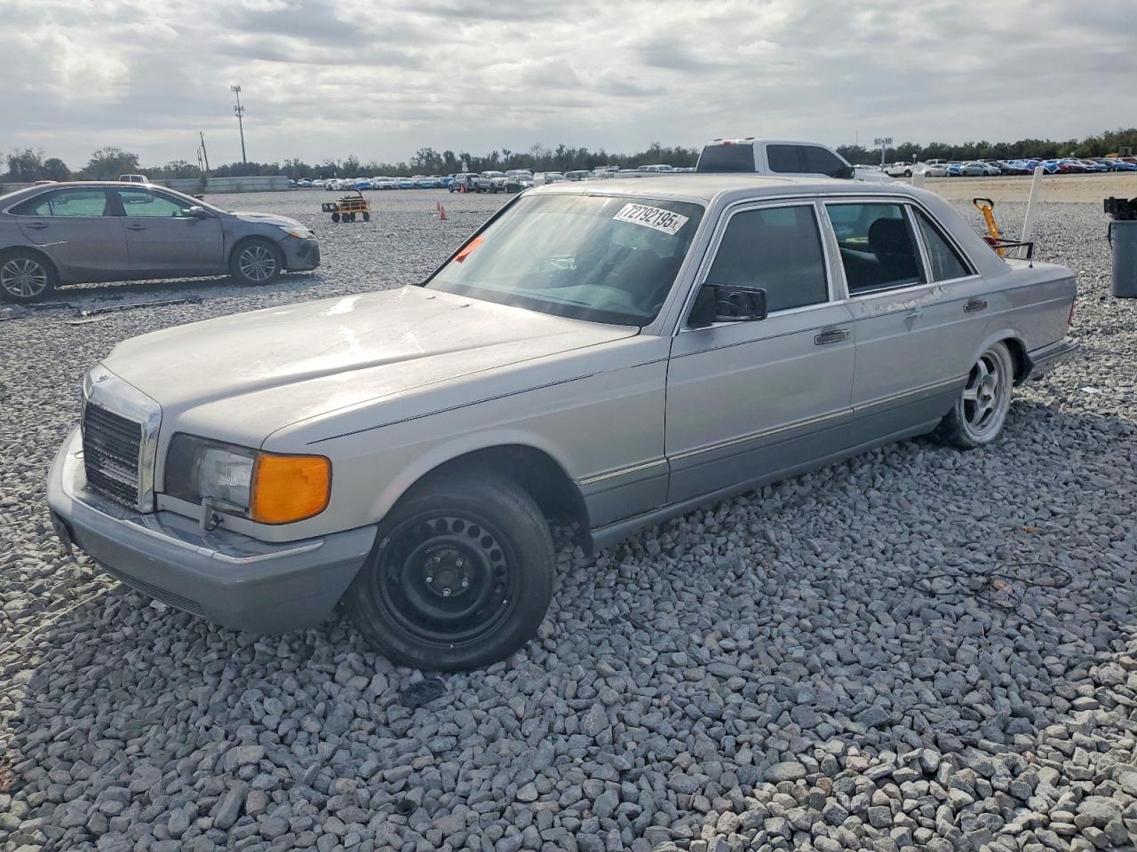 WDBCA39D9JA392777