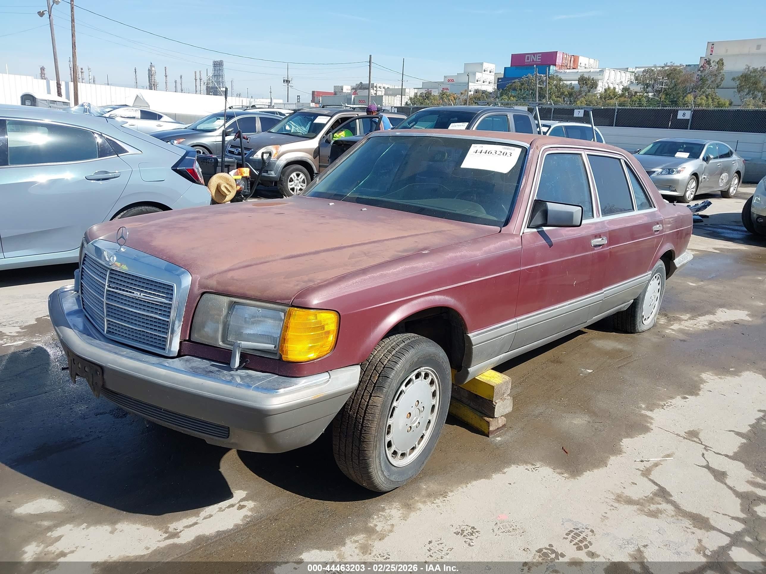 1987 Mercedes-benz 560 Sel Red vin: WDBCA39DXHA305849