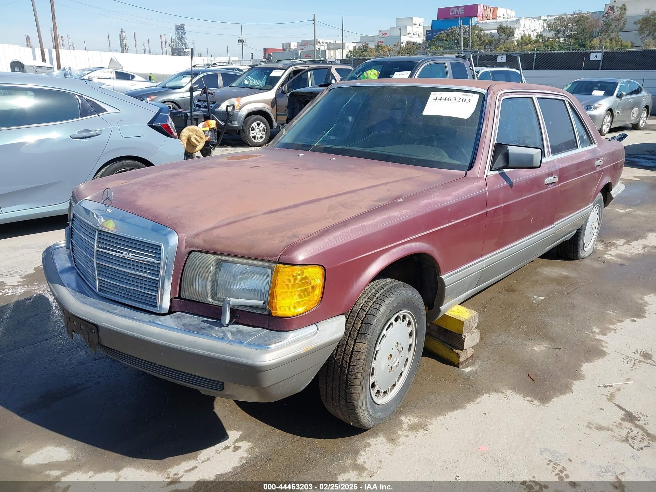 1987 Mercedes-benz 560 Sel Red vin: WDBCA39DXHA305849