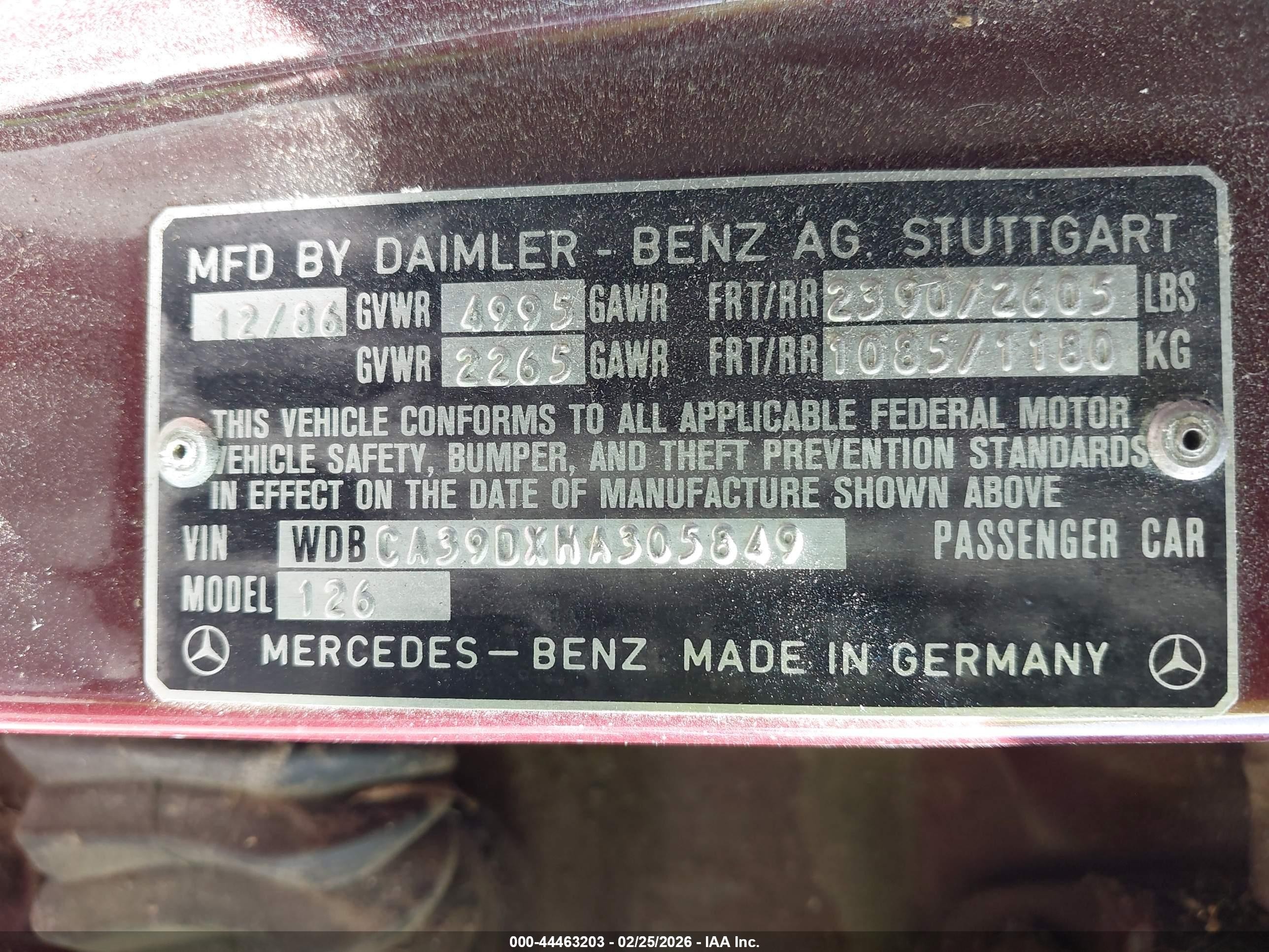 1987 Mercedes-benz 560 Sel Red vin: WDBCA39DXHA305849