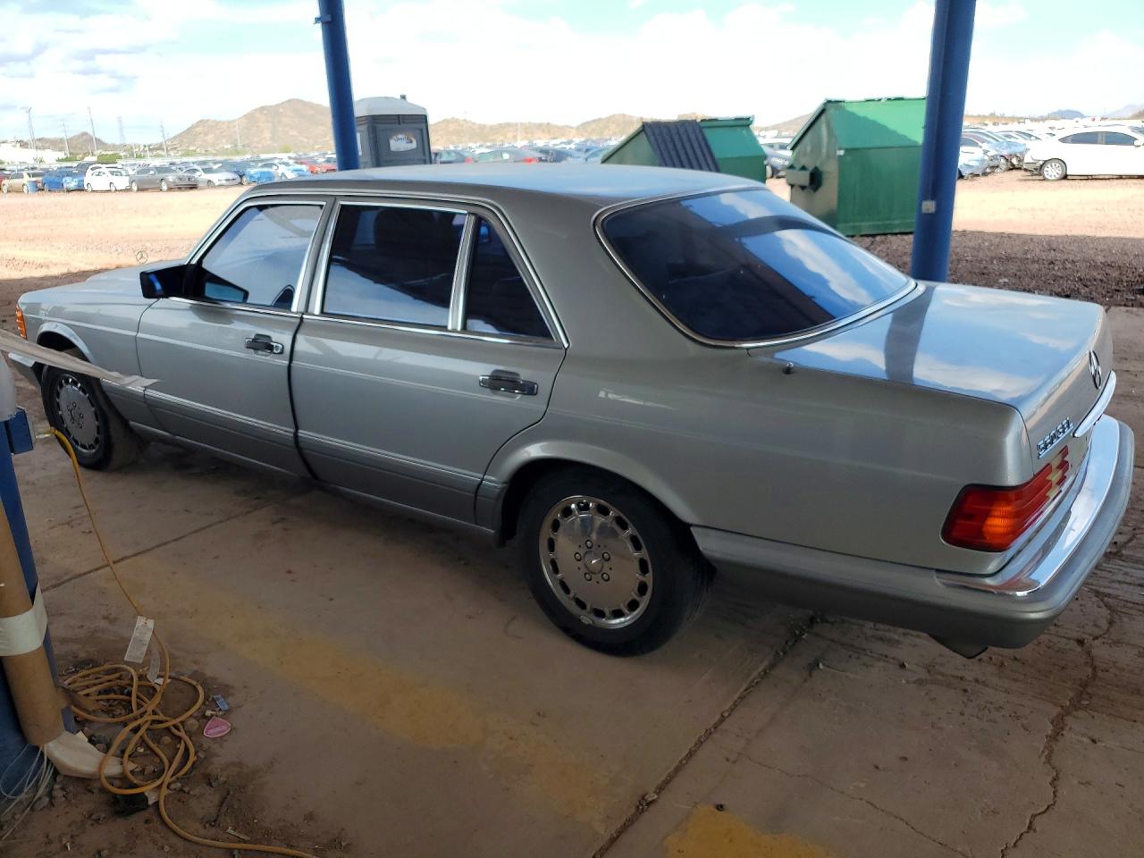1988 Mercedes-benz 560 Sel Gray vin: WDBCA39DXJA373087
