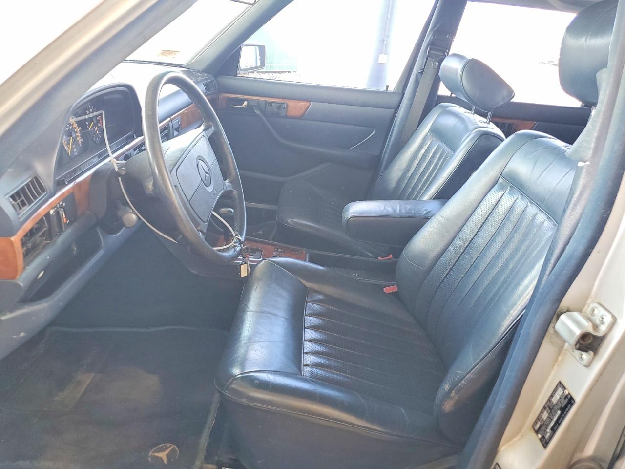 1988 Mercedes-benz 560 Sel Gray vin: WDBCA39DXJA373087