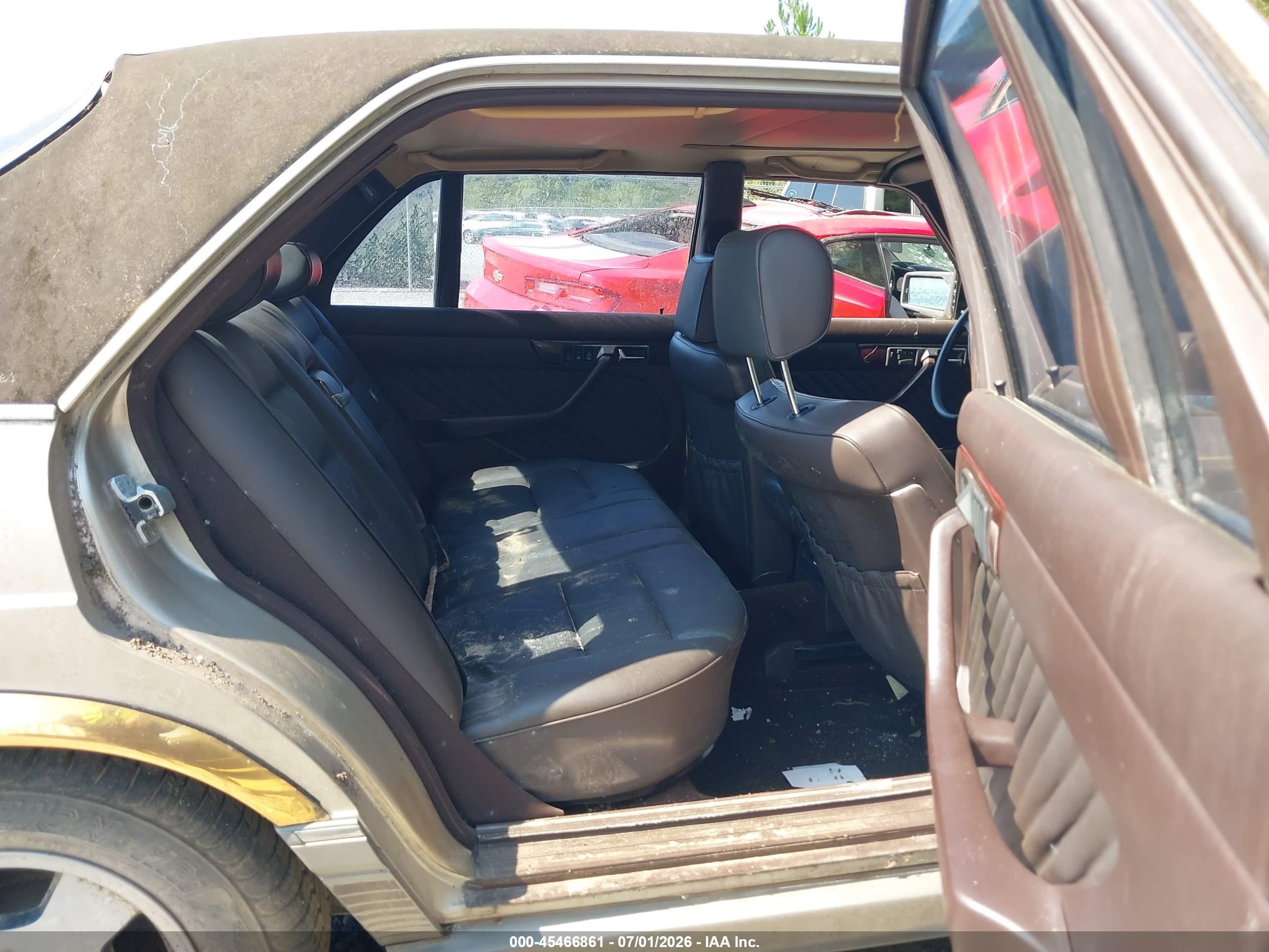 1990 Mercedes-benz 560 Sel Champagne vin: WDBCA39E1LA532090