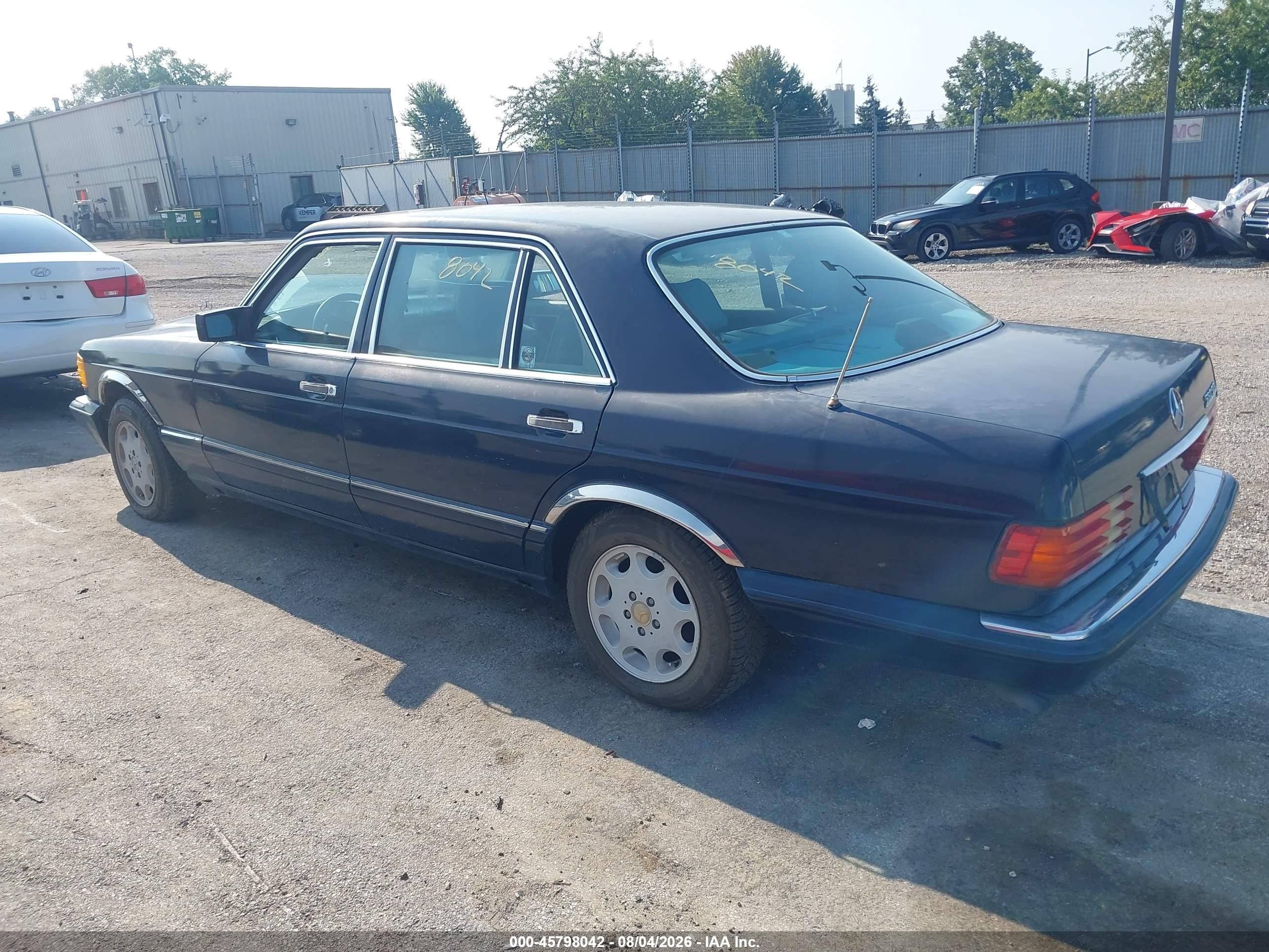 1989 Mercedes-benz 560 Sel Blue vin: WDBCA39E2KA483044