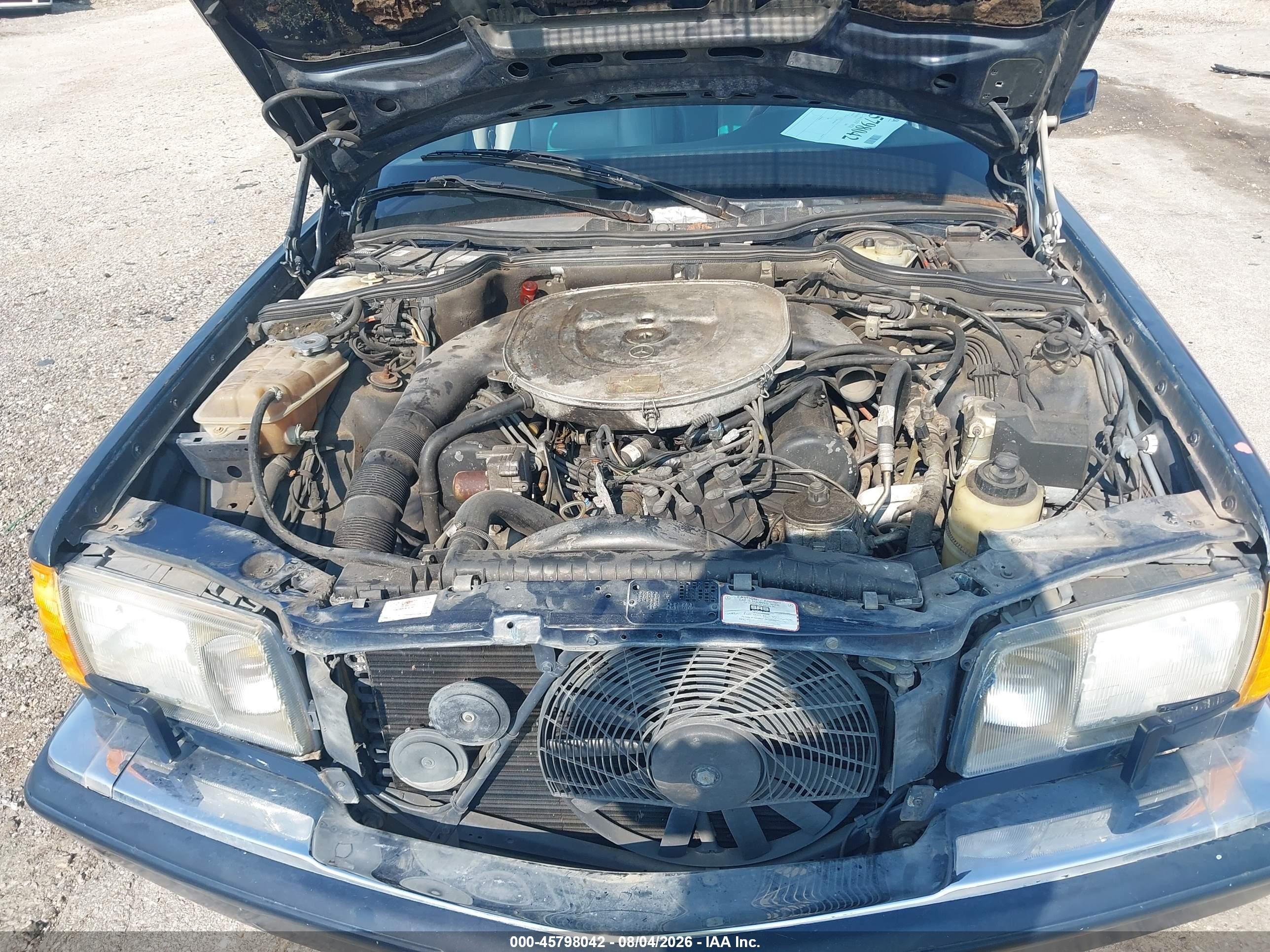 1989 Mercedes-benz 560 Sel Blue vin: WDBCA39E2KA483044