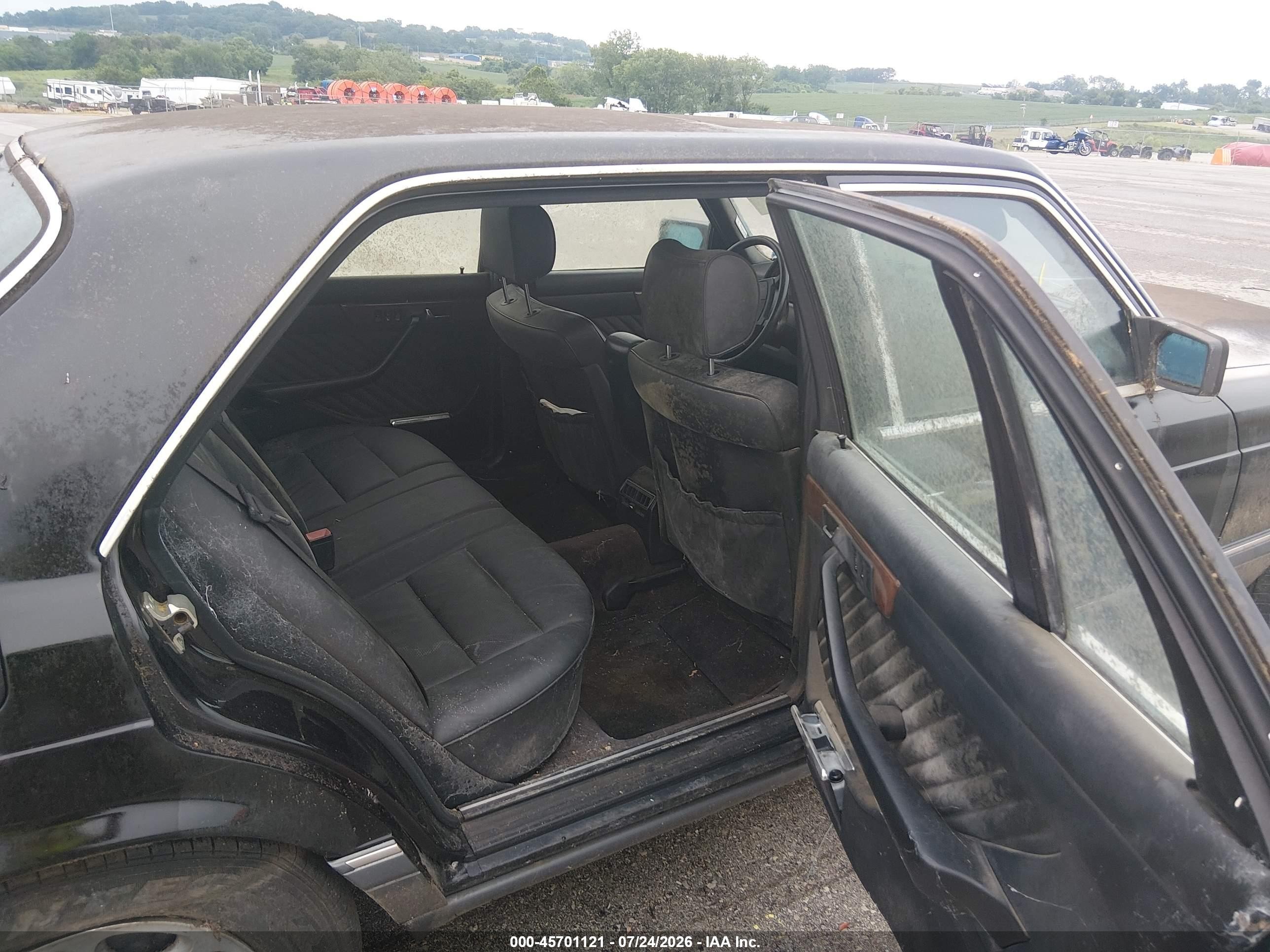1989 Mercedes-benz 560 Sel Черный vin: WDBCA39E4KA493252