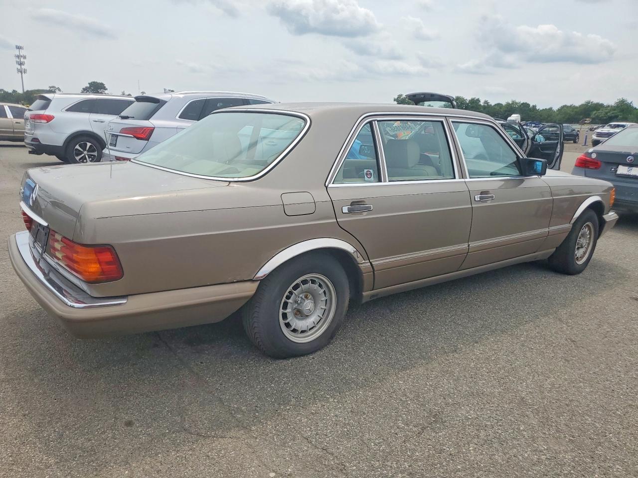 1991 Mercedes-benz 560 Sel Tan vin: WDBCA39E5MA601462