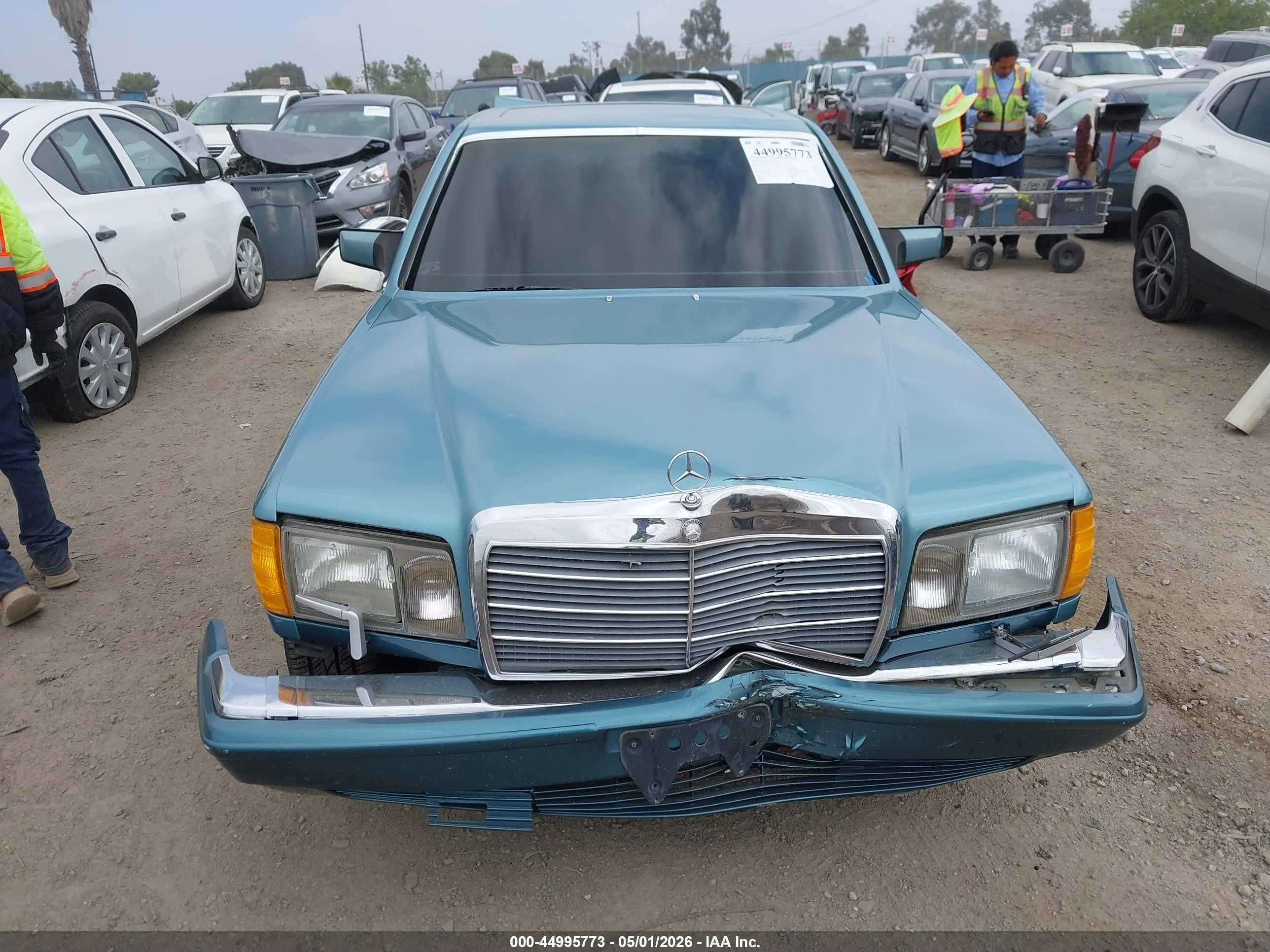 1991 Mercedes-benz 560 Sel Teal vin: WDBCA39E5MA602658