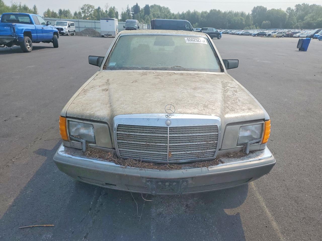 1989 Mercedes-benz 560 Sel Cream vin: WDBCA39E6KA459166