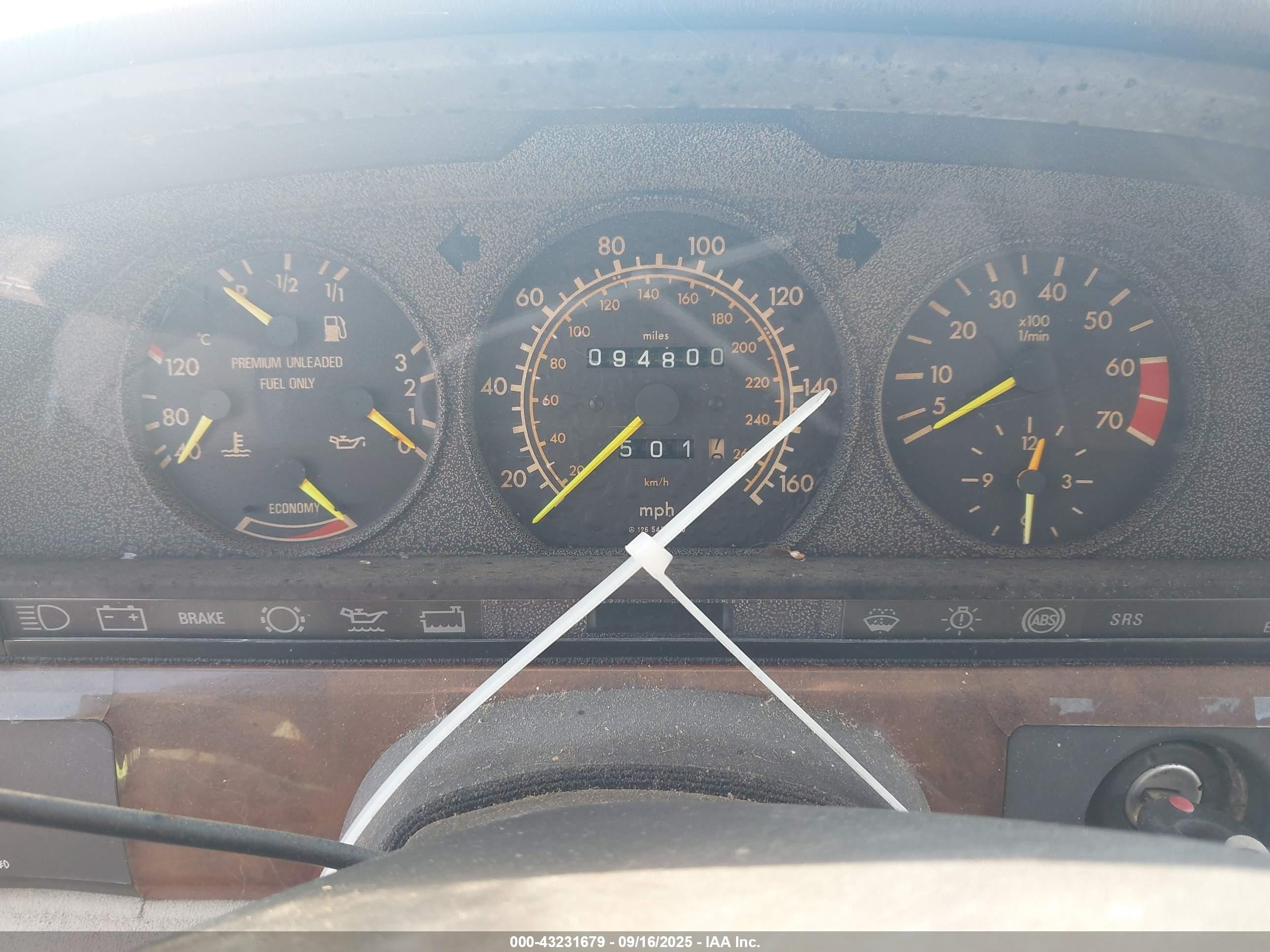 1989 Mercedes-benz 560 Sel Light Blue vin: WDBCA39E6KA462035