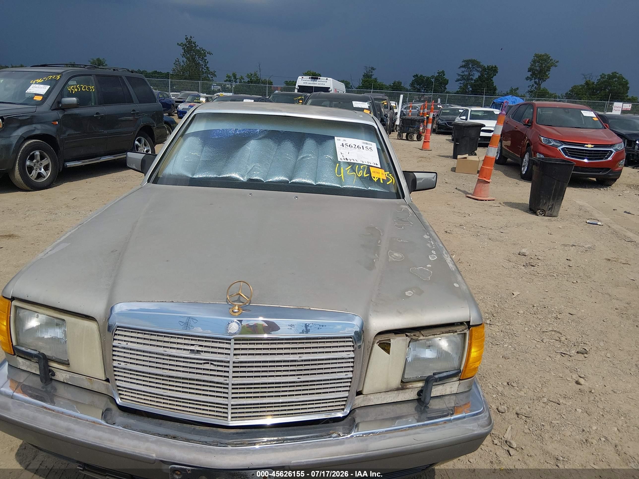 1989 Mercedes-benz 560 Sel Gold vin: WDBCA39E7KA459063
