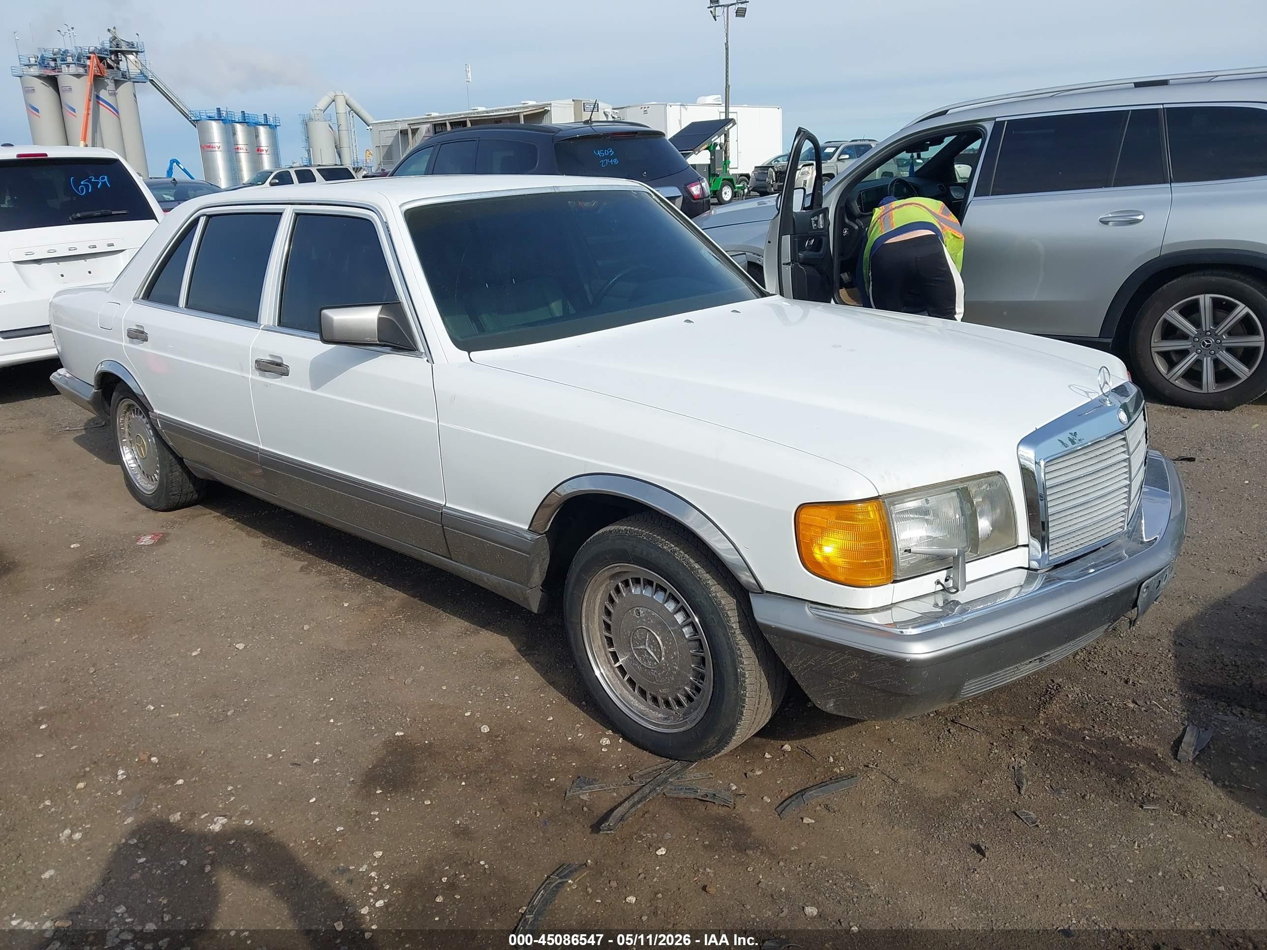 1990 Mercedes-benz 560 Sel White vin: WDBCA39E9LA503453