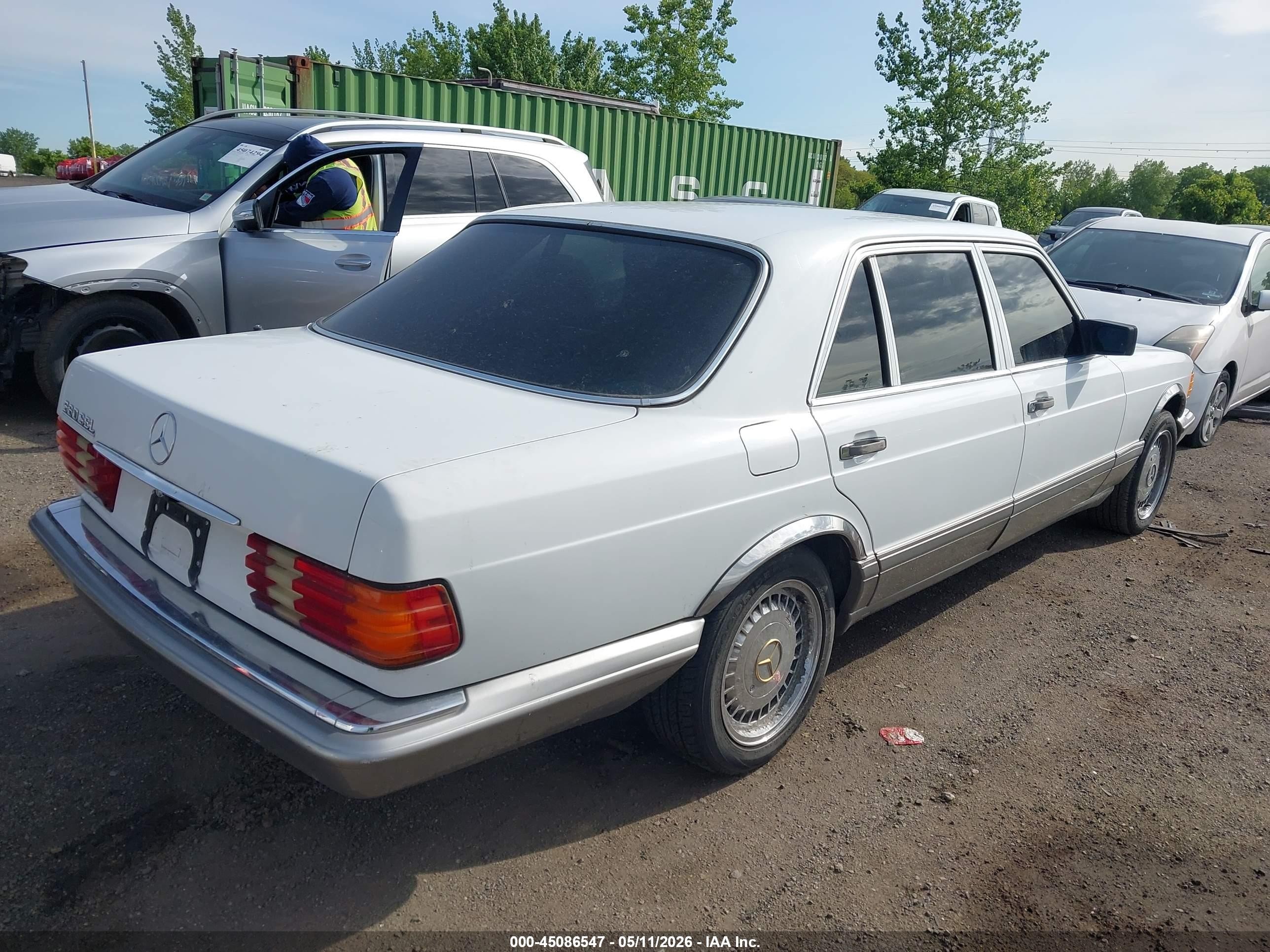 1990 Mercedes-benz 560 Sel White vin: WDBCA39E9LA503453