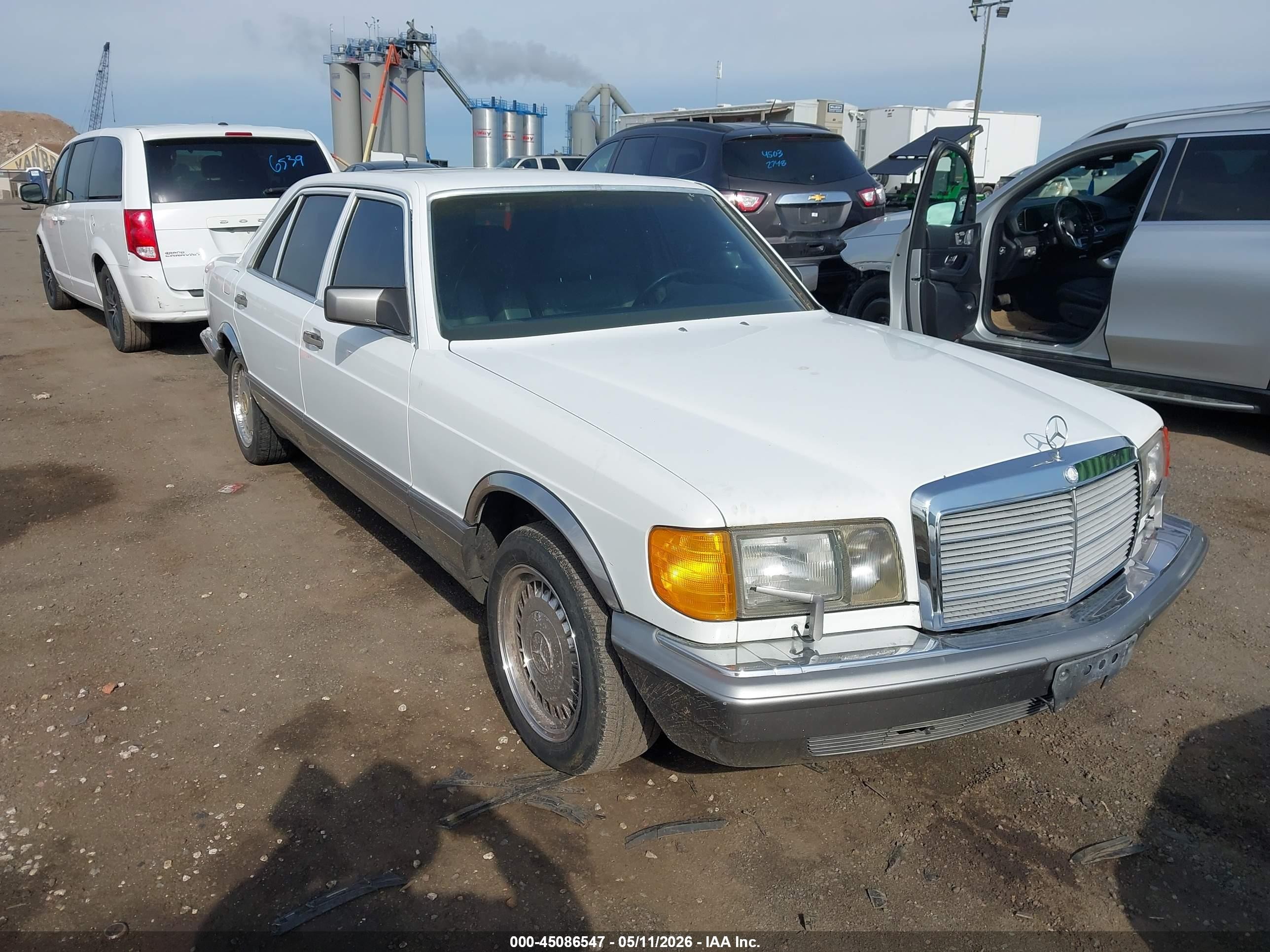 1990 Mercedes-benz 560 Sel White vin: WDBCA39E9LA503453