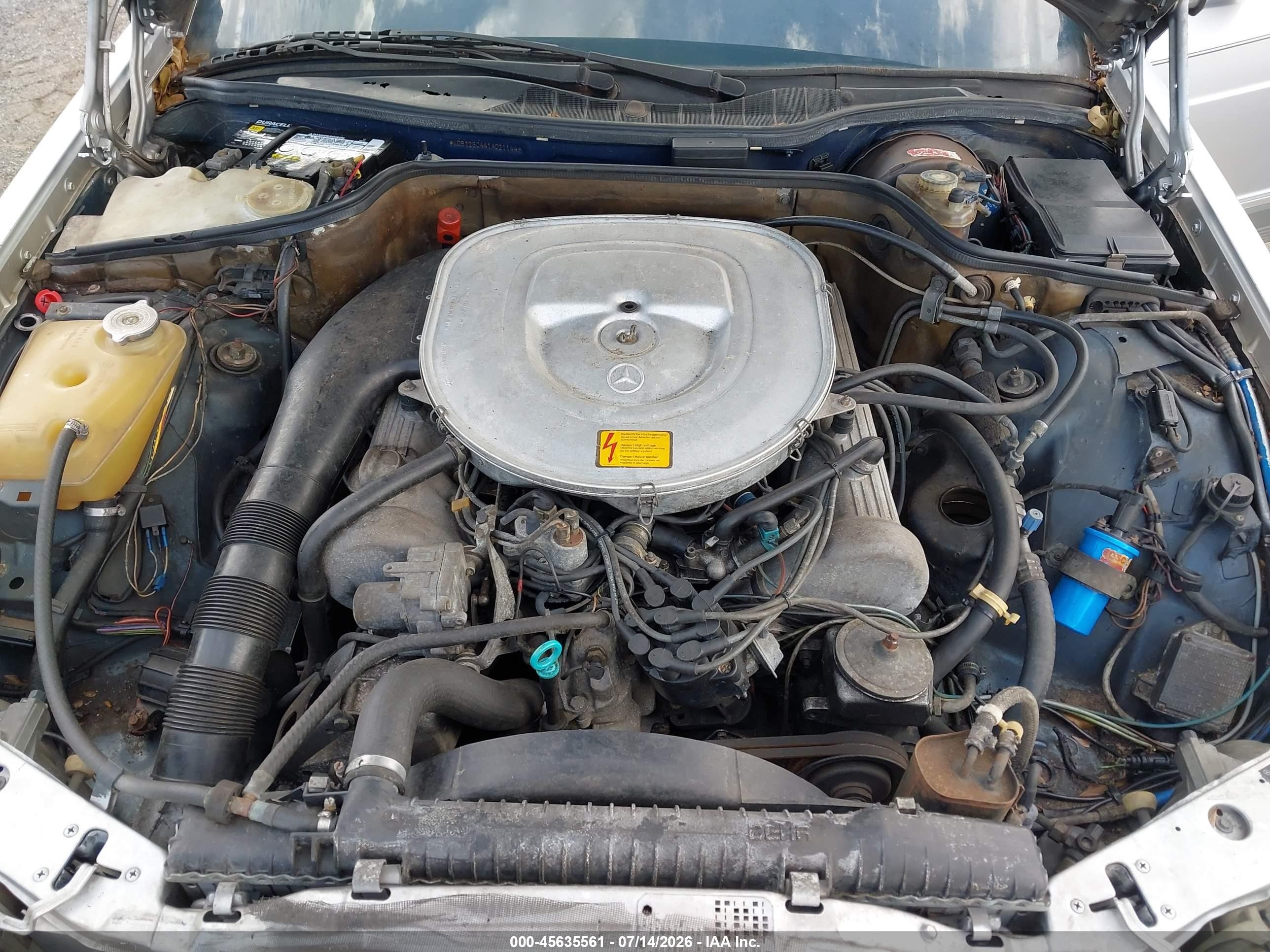1984 Mercedes-benz 500 Sec Gray vin: WDBCA44A0EA021144