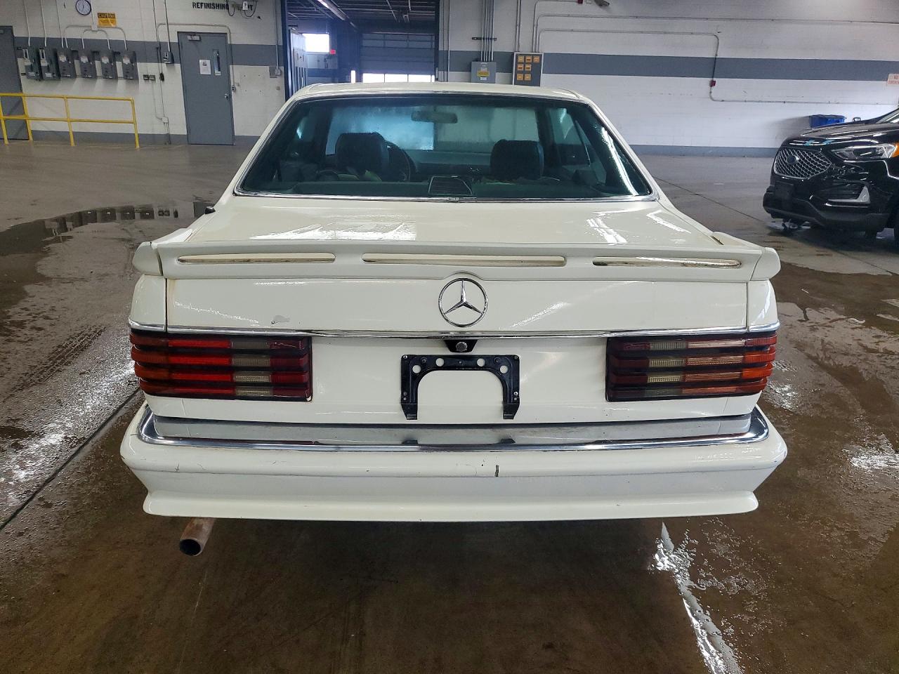 1984 Mercedes-benz 500 Sec Белый vin: WDBCA44A3EA019226