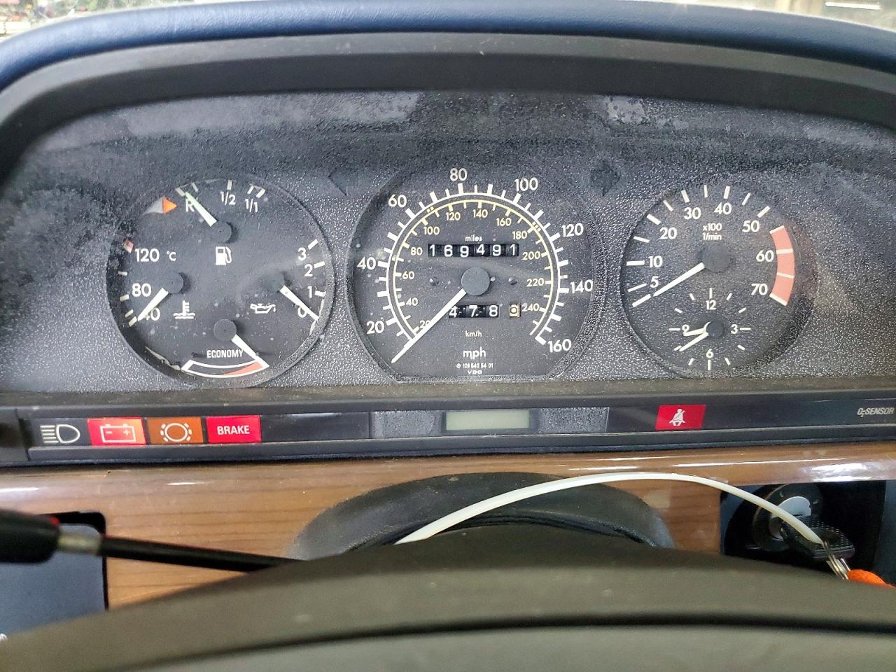 1984 Mercedes-benz 500 Sec Белый vin: WDBCA44A3EA019226