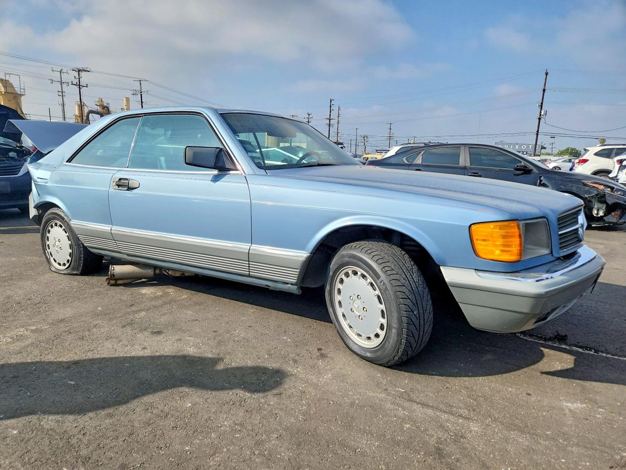 1985 Mercedes-benz 500 Sec Blue vin: WDBCA44D0FA169080