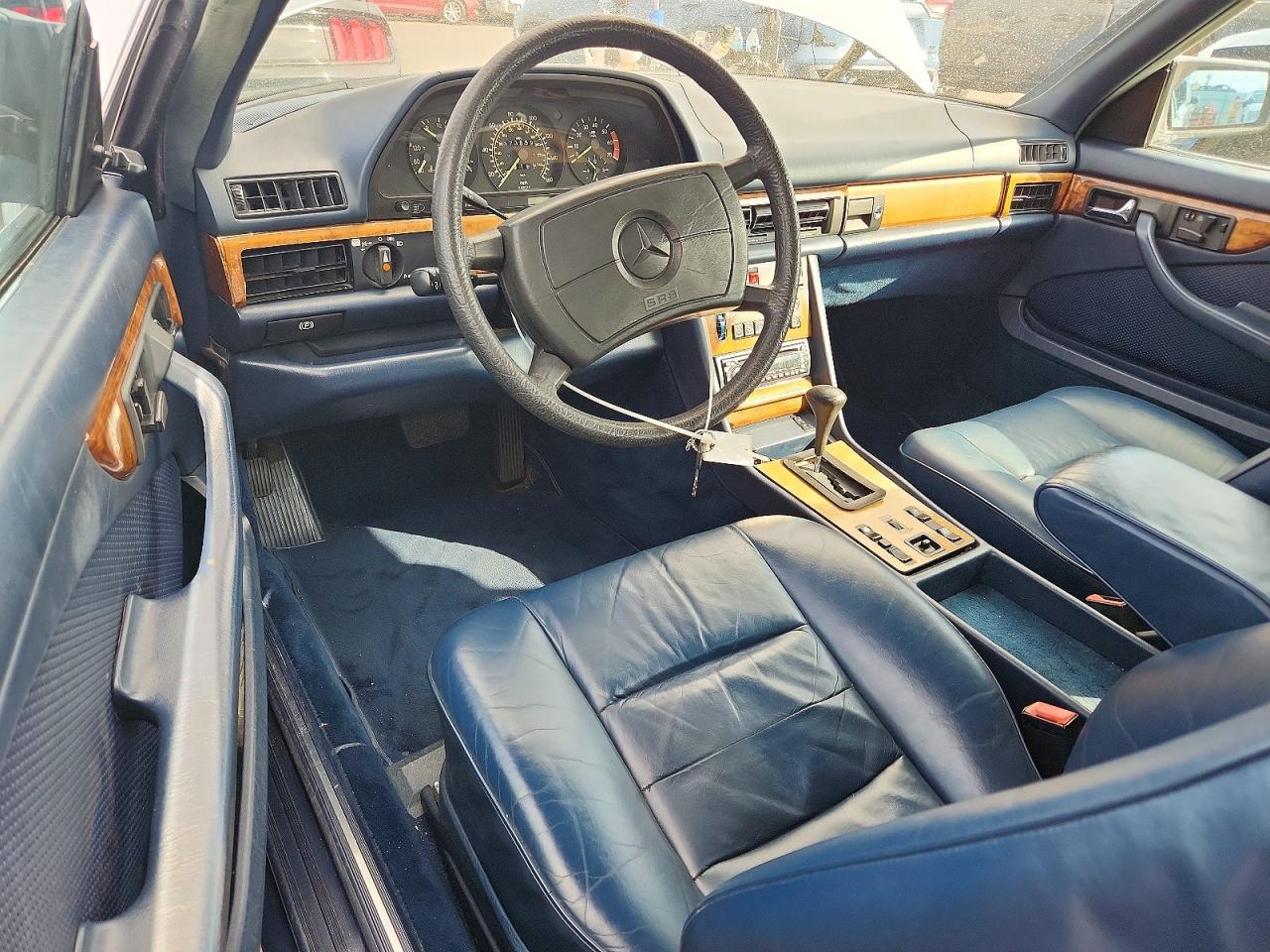 1985 Mercedes-benz 500 Sec Blue vin: WDBCA44D0FA169080